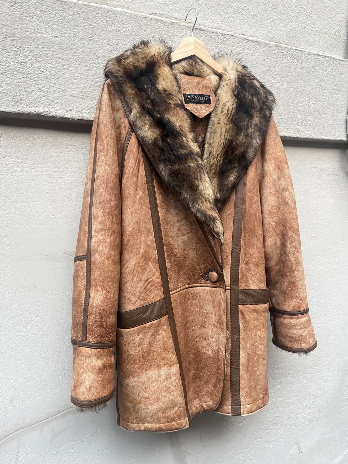 퍼 무스탕 코트 상품이미지1