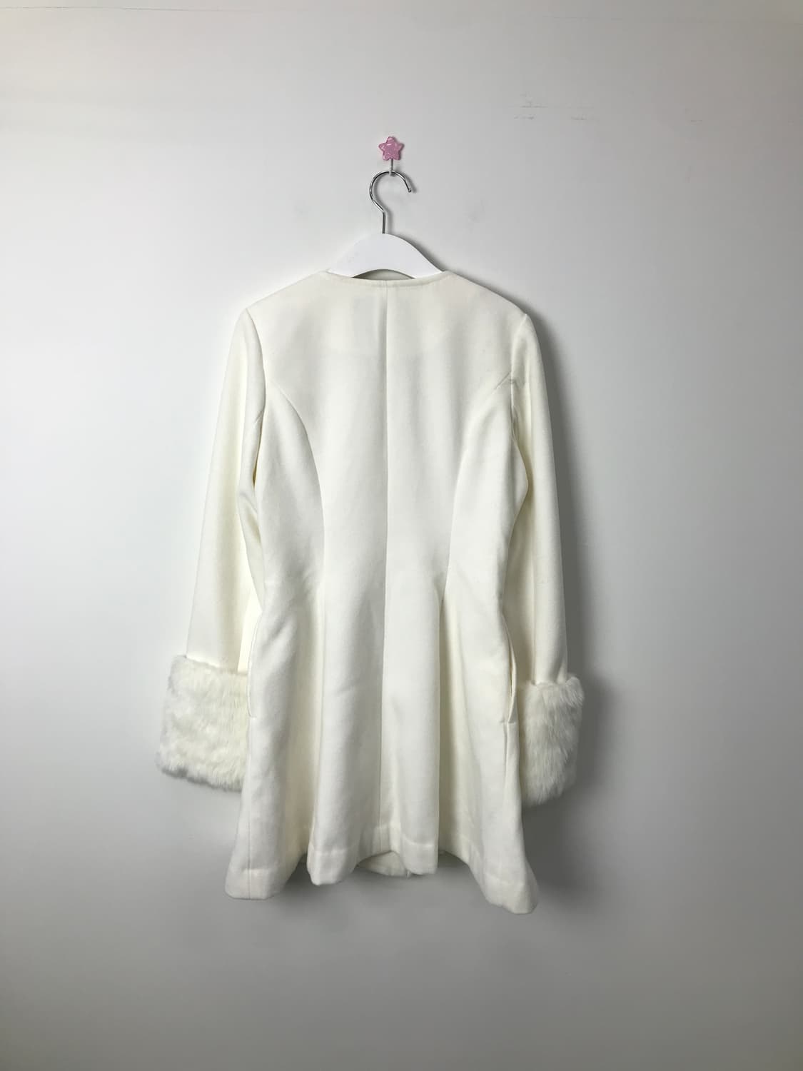 CECIL McBEE Fur Cuff A-line Coat 상품이미지4