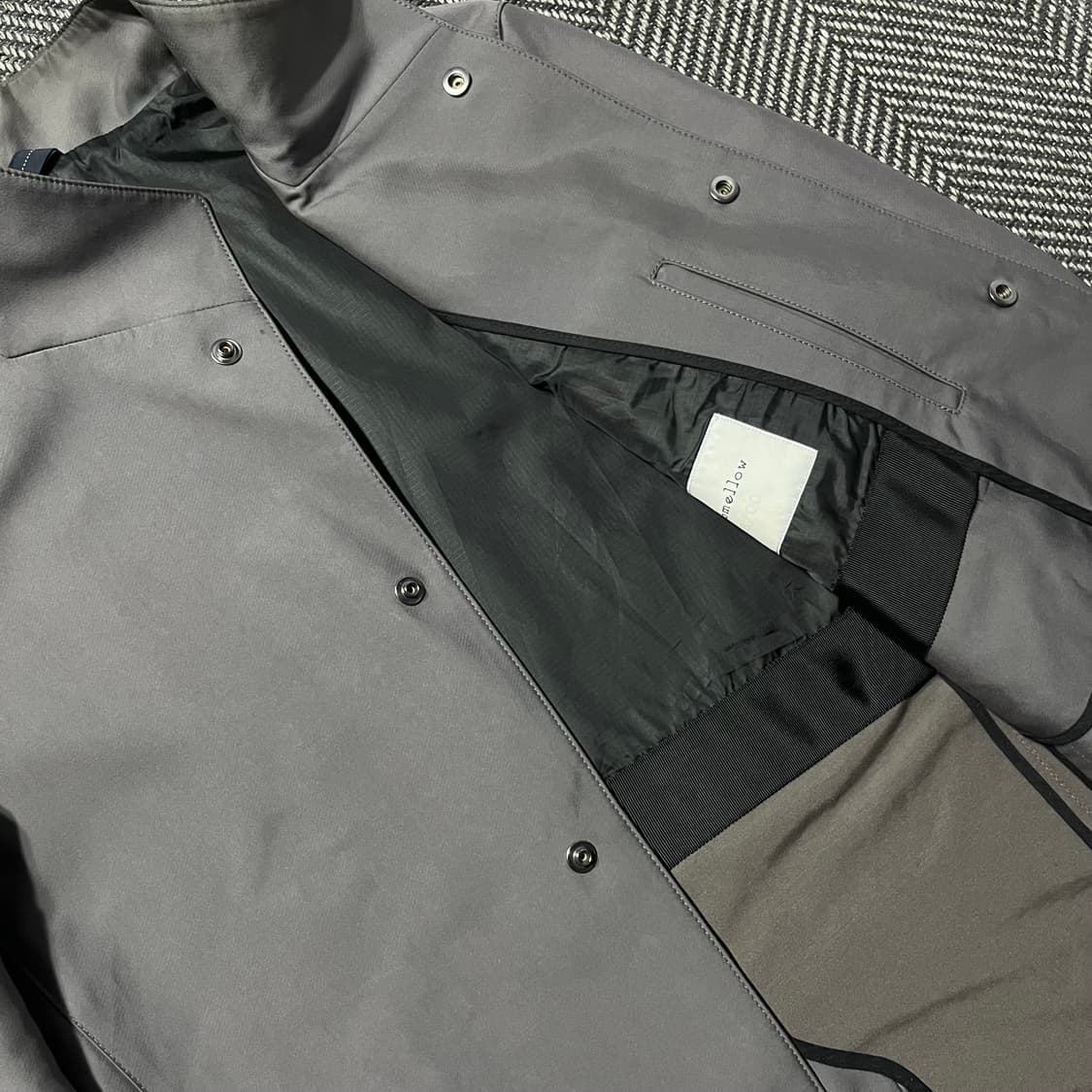 CUSTUMELLOW 커스텀멜로우 코트 상품이미지4