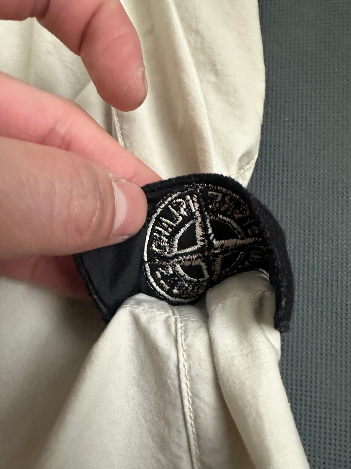 Stone island LIGHT COTTON NYLON TWILL 상품이미지5