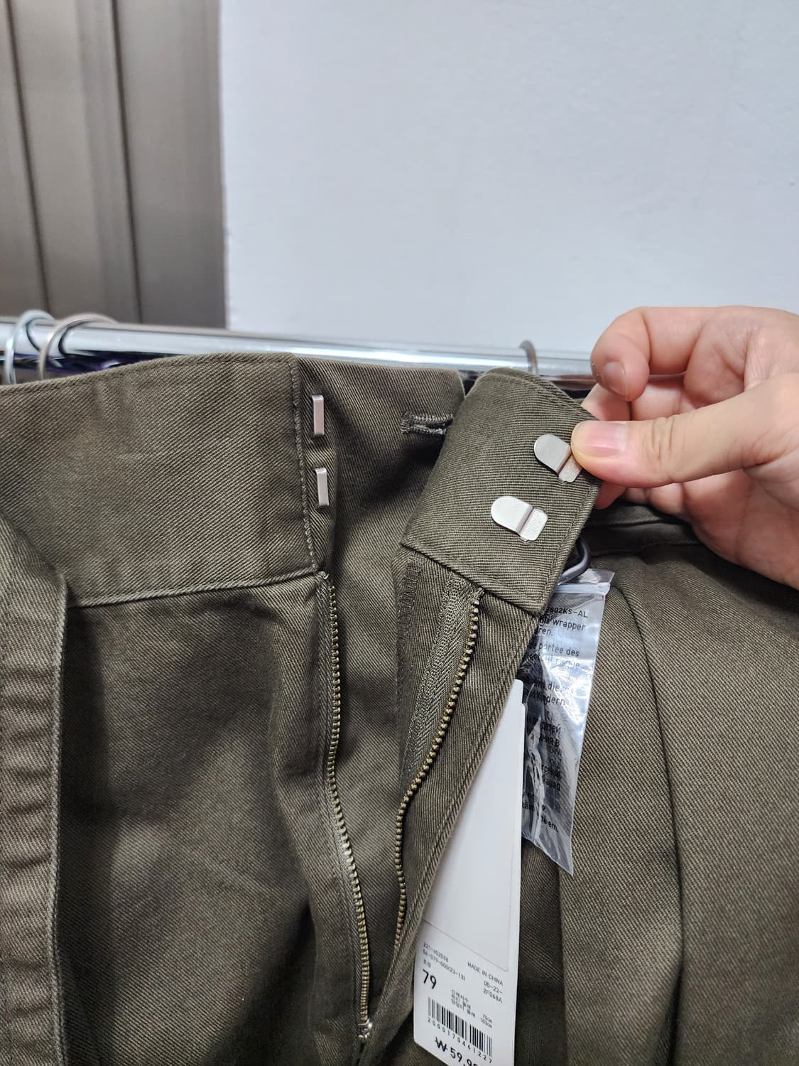 (새상품) 유니클로 벨티드 와이드팬츠  상품이미지5