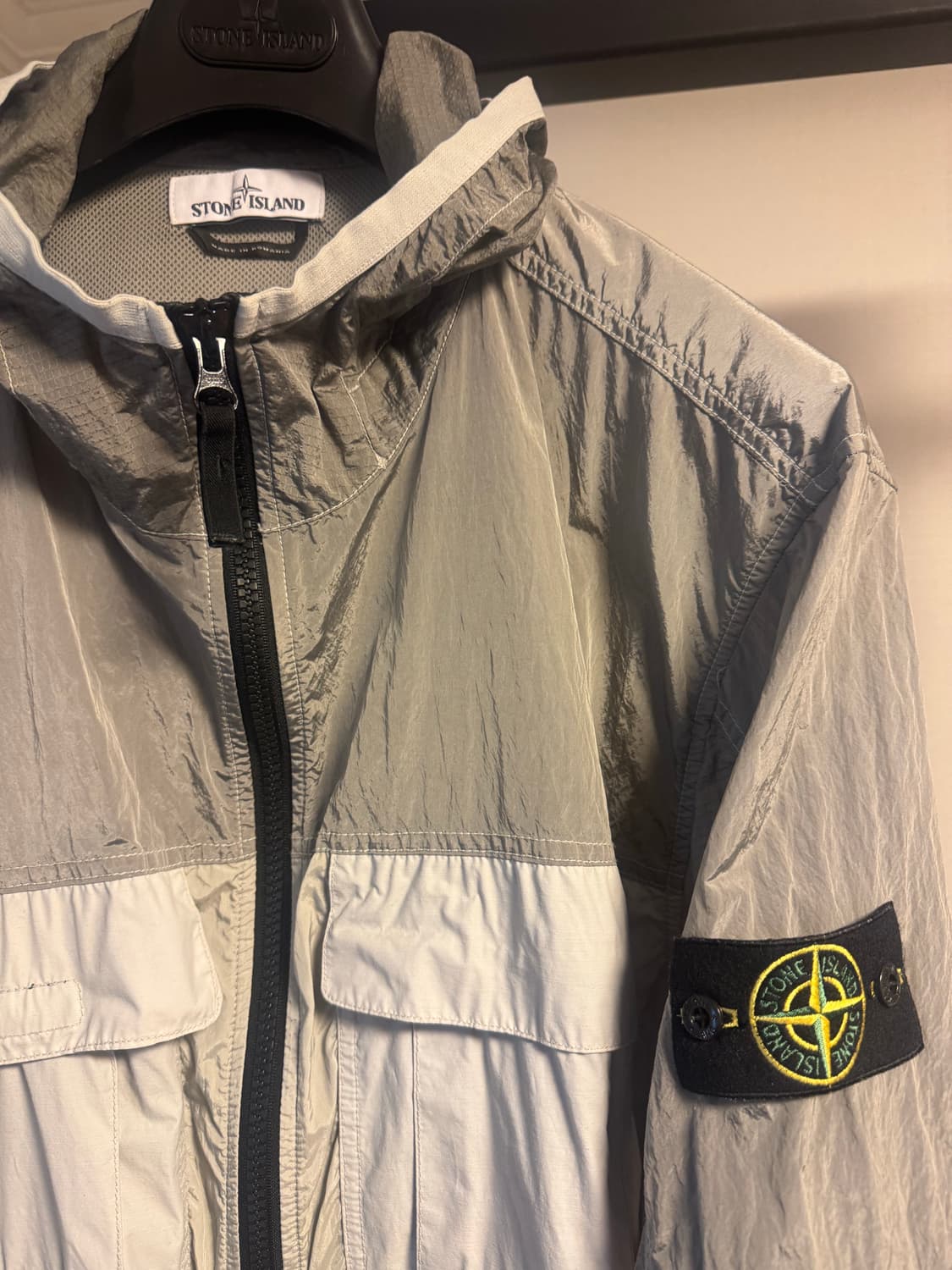 스톤아일랜드 와트로 나일론 메탈 자켓 그레이 3xl 상품이미지2