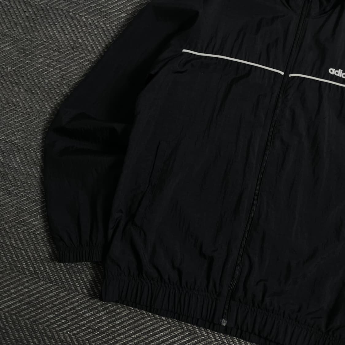 아디다스 아치로고 나일론 바람막이 블랙y 4446 상품이미지4