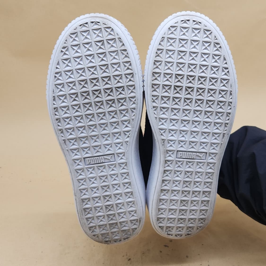 푸마 스웨이드 플랫폼 블링 스니커즈 240 상품이미지3