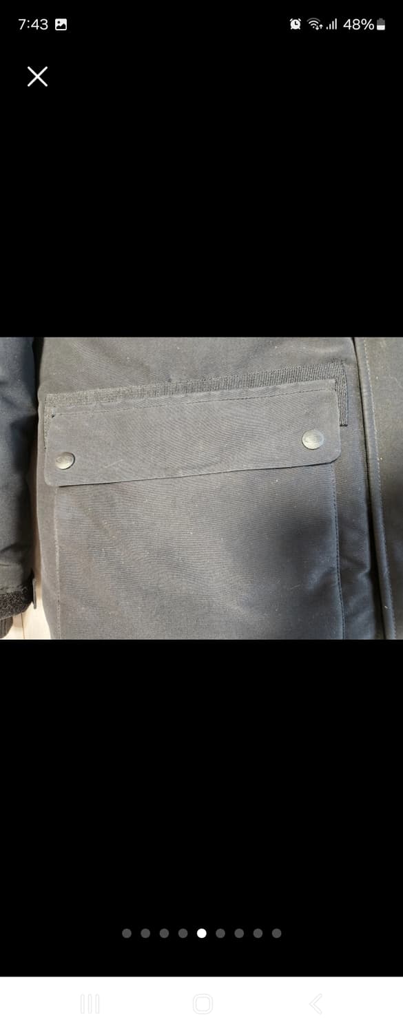 아이더 카라스3 다운자켓 패딩 사이즈s

하자 오염없고 소매같은곳은 사용 상품이미지5