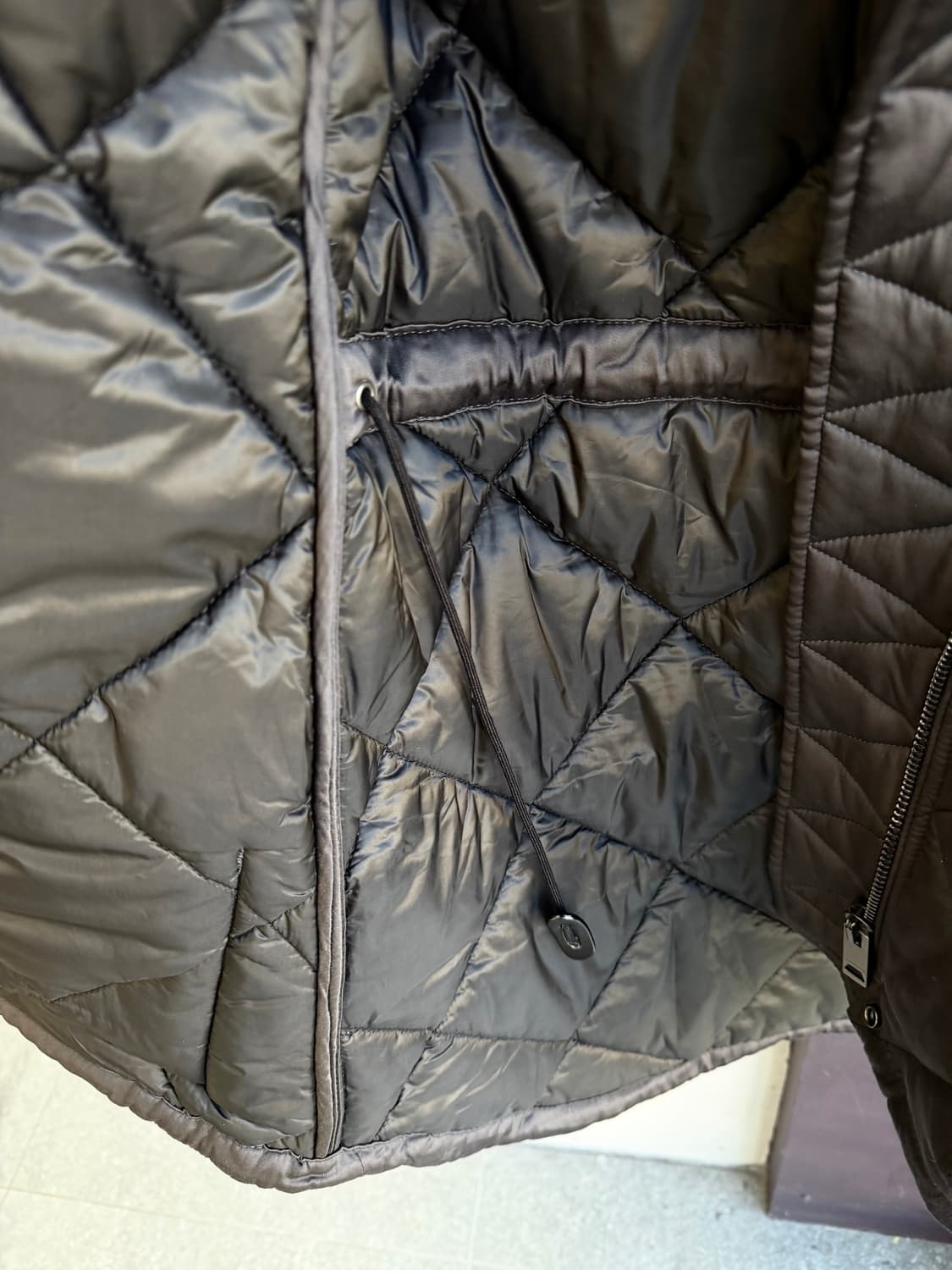 S/ 버버리 신형 브레이크 오버 쉘 다운패딩 상품이미지6