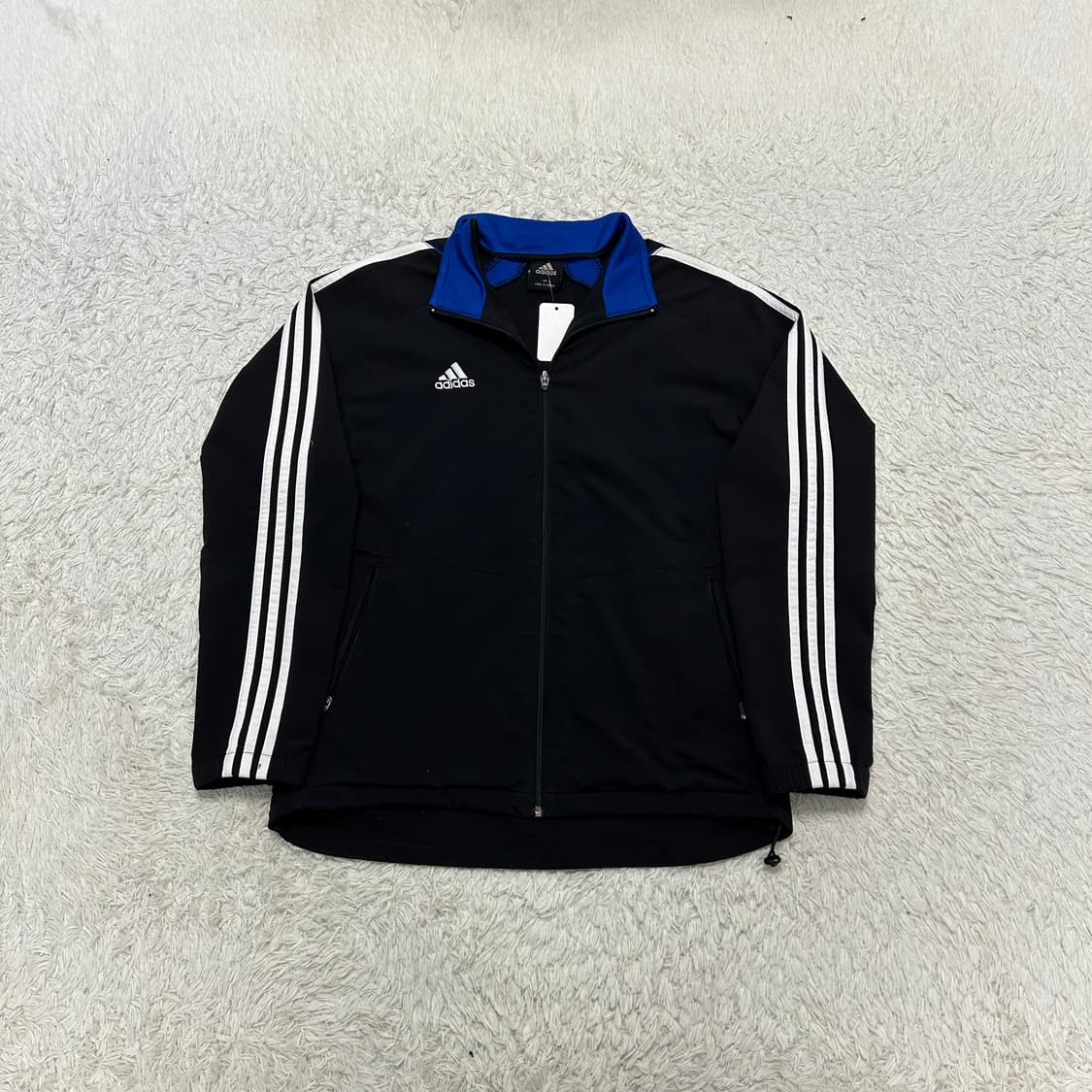 Adidas black windbreaker 상품이미지4
