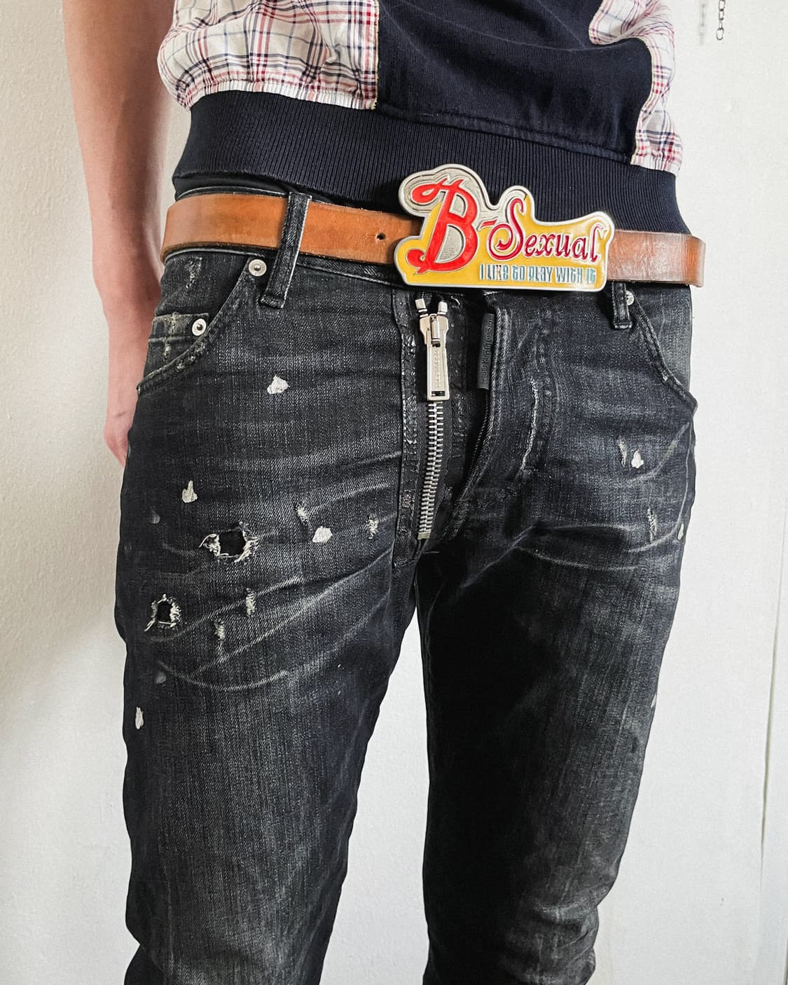 디스퀘어드2 프런트지퍼 섹슈얼 슬림핏 데님 상품이미지3