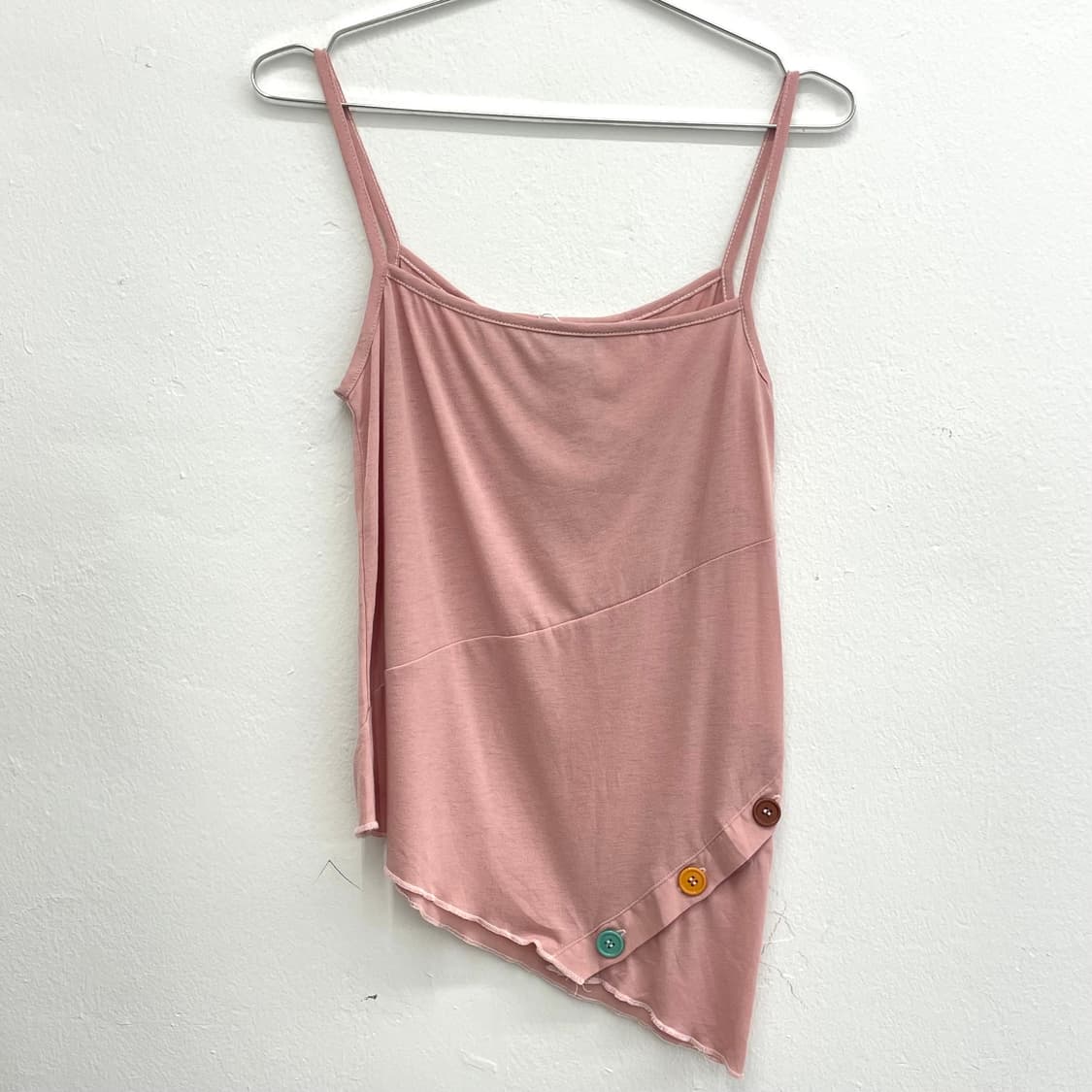 button unbalance sleevless 상품이미지2