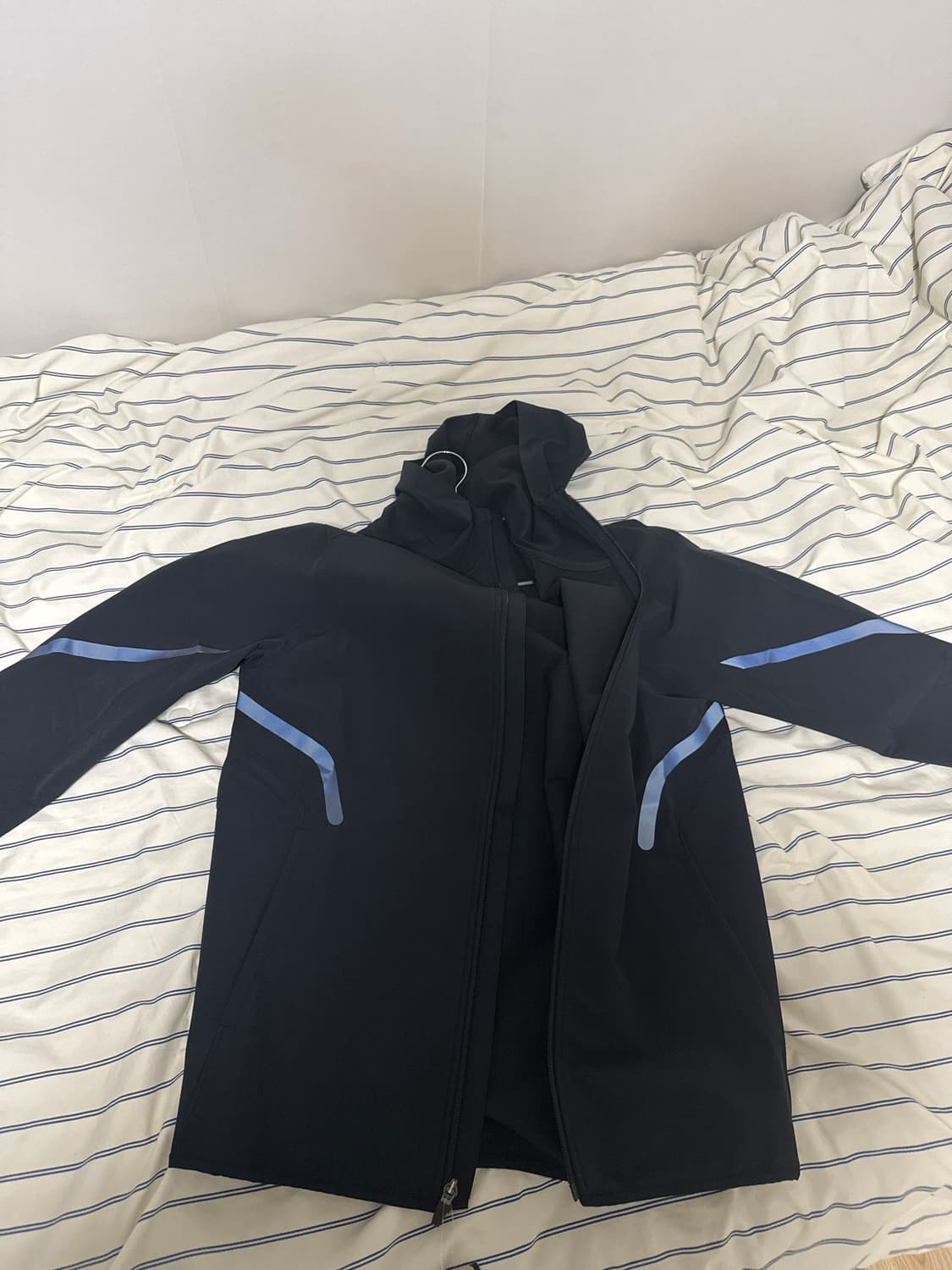 언더아머 바람막이(L) 상품이미지1