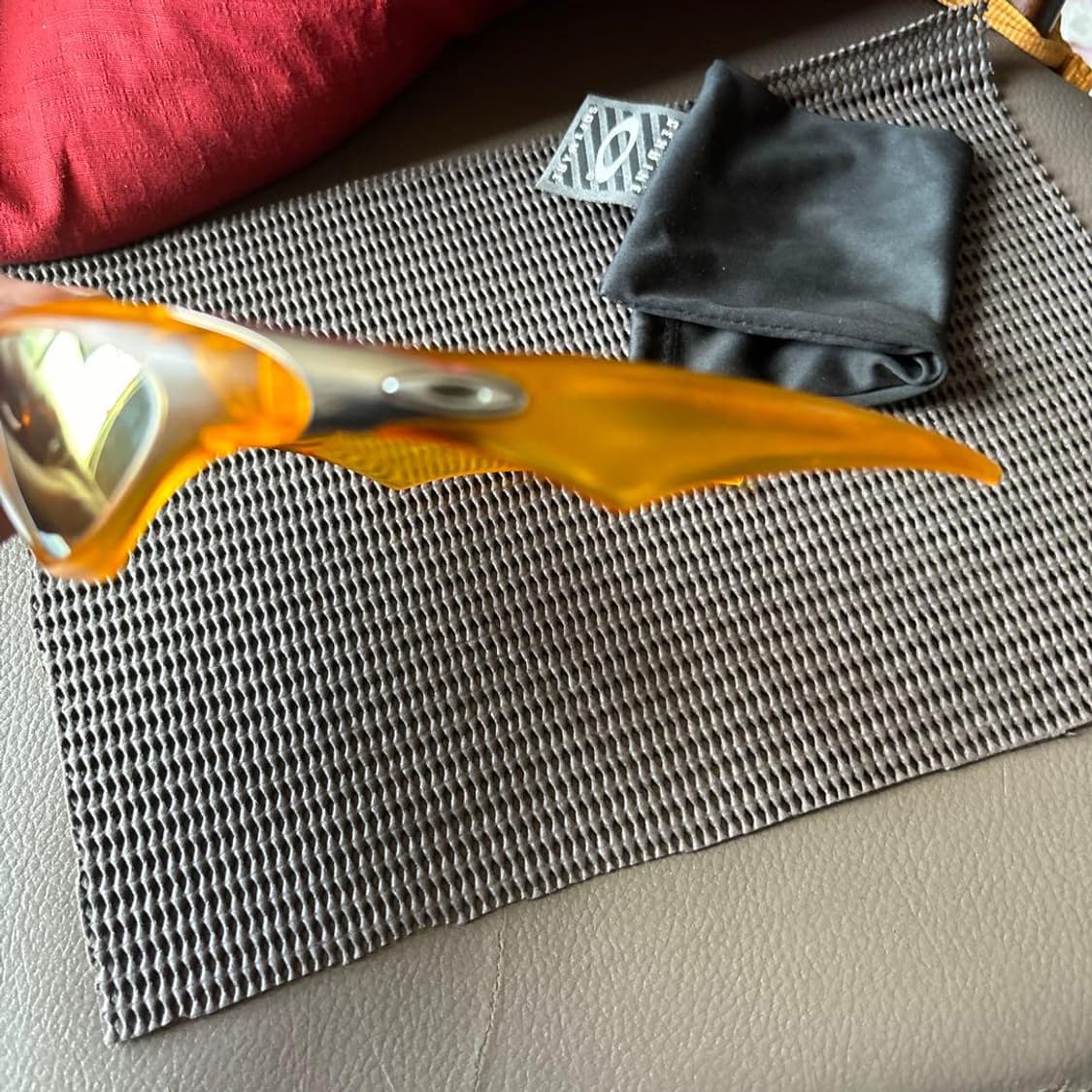 오클리 스카(Oakley Scar) 버터스카치 선글라스 상품이미지3
