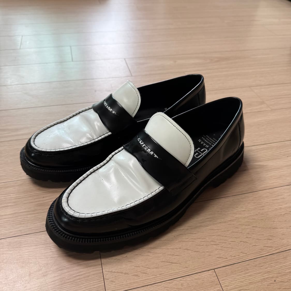295) 프라그먼트 x 콜한 페니로퍼 팝니다 상품이미지2