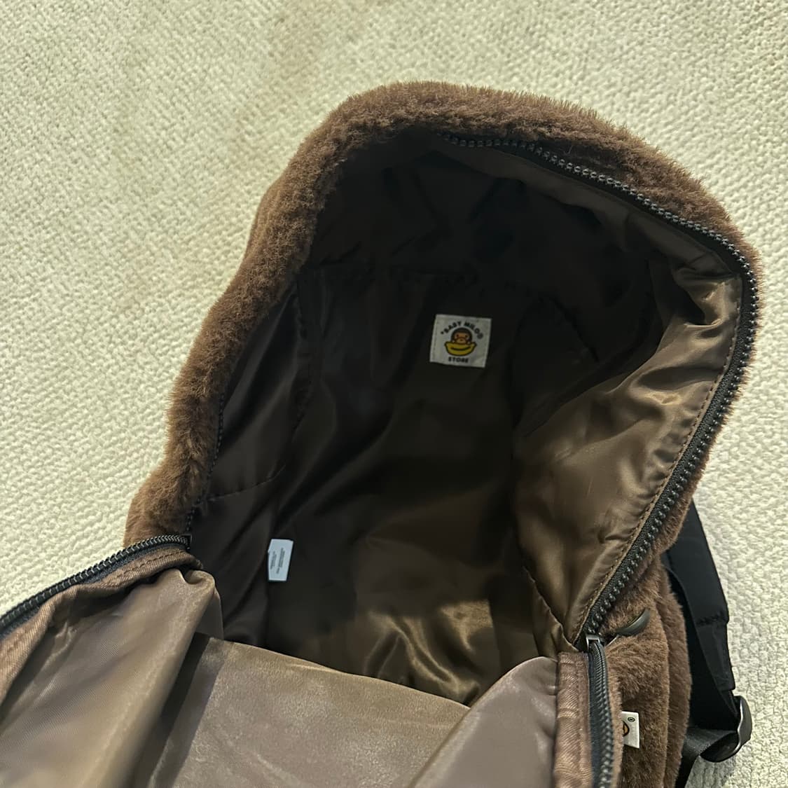 베이프 베이비 마일로 퍼 백팩 브라운 상품이미지8