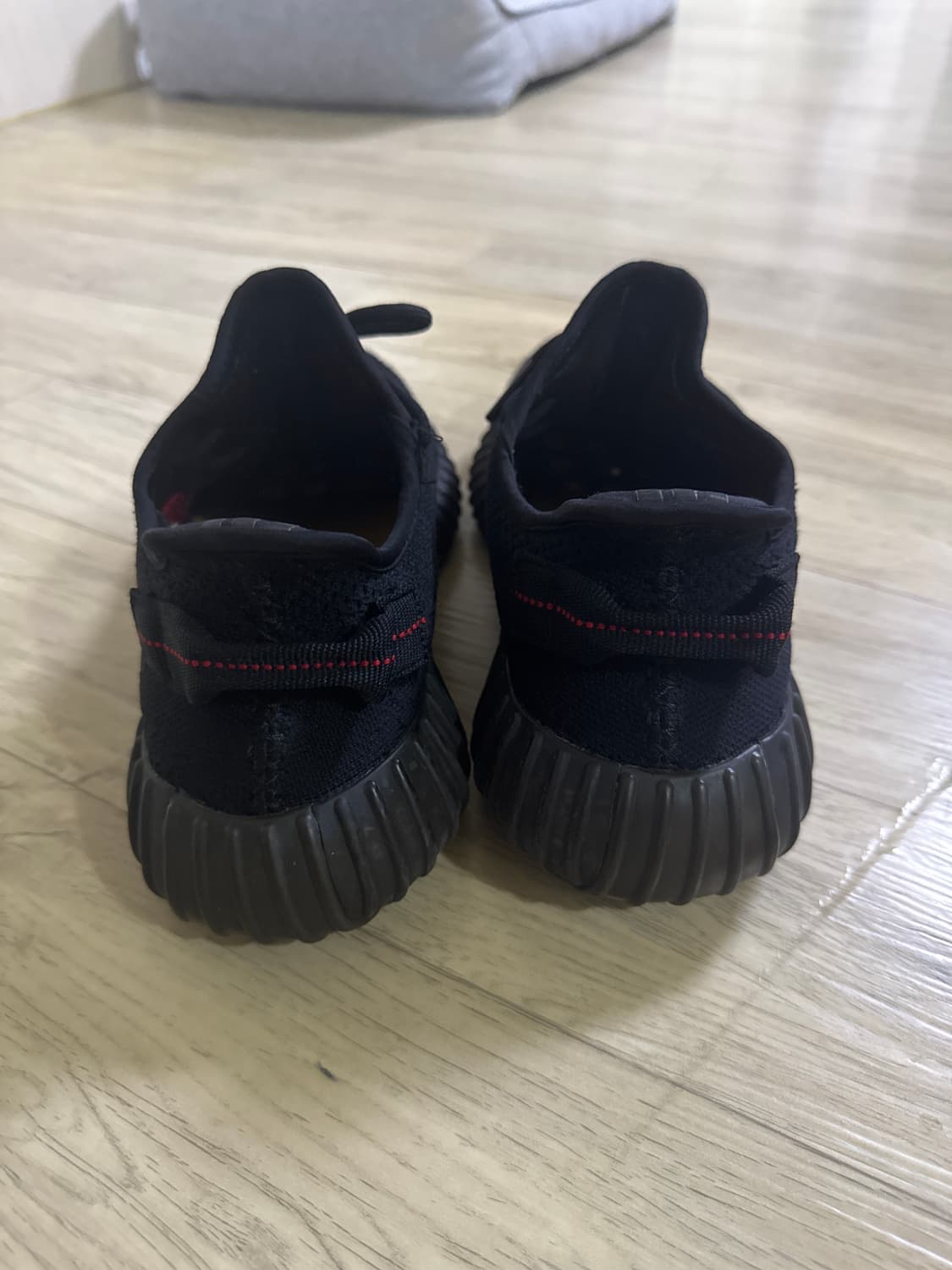 아디다스 이지부스트 350 사이즈270 상품이미지3