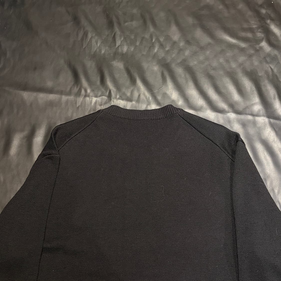 아미 하트 로고 블랙 니트 상품이미지4