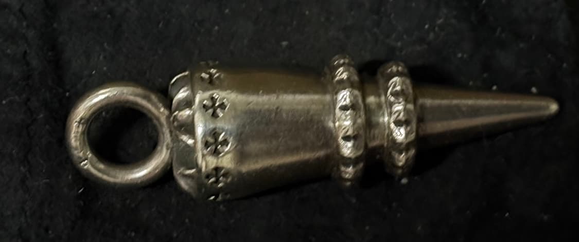 크롬하츠 스파이크 커널 펜던트 상품이미지2