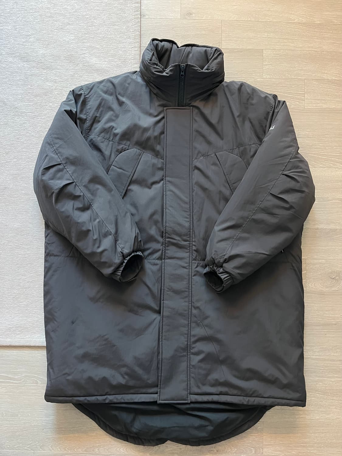 와이드띵스 몬스터파카 상품이미지1