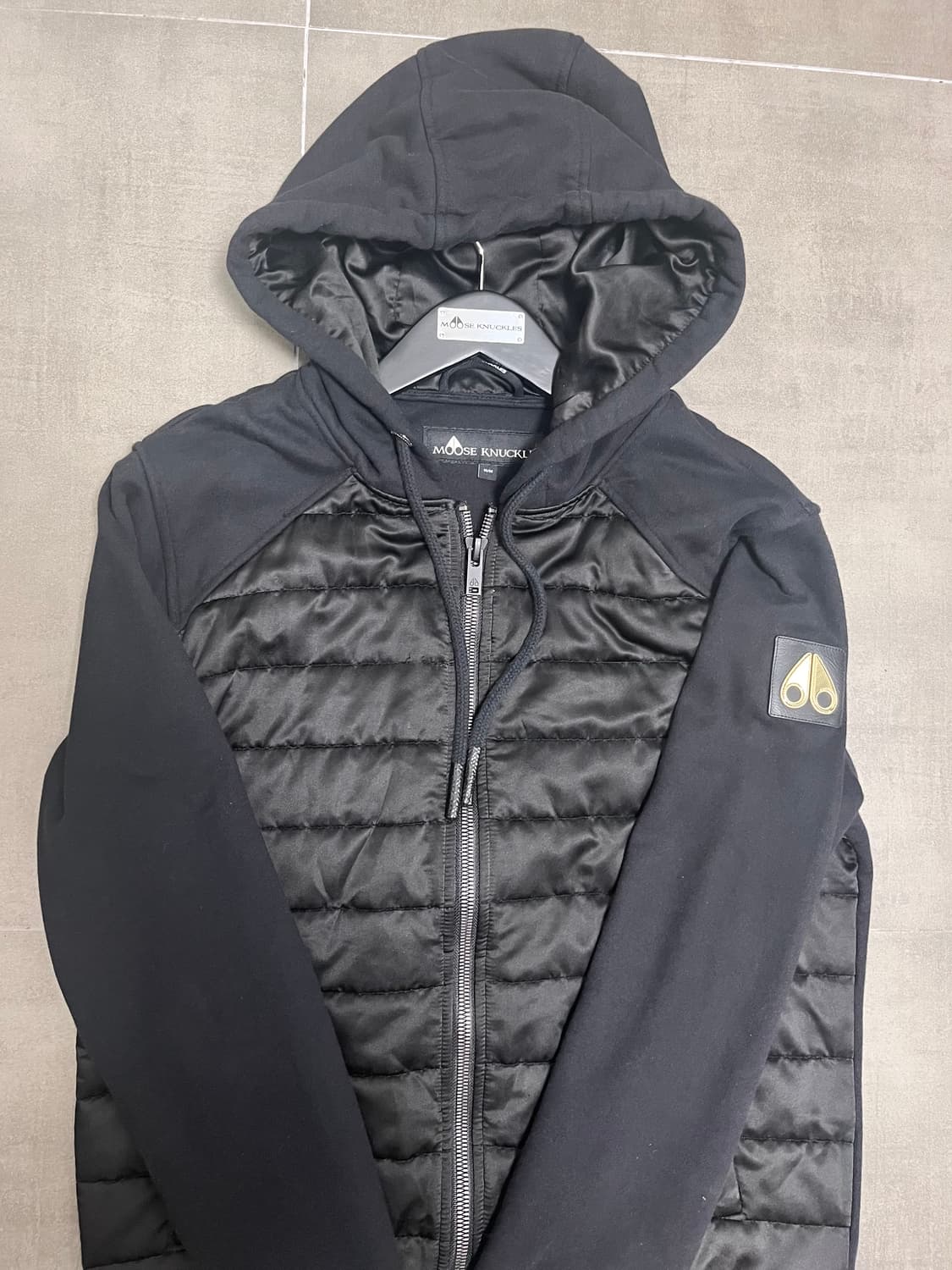 무스너클 경량패딩 자켓 후드 M 상품이미지1