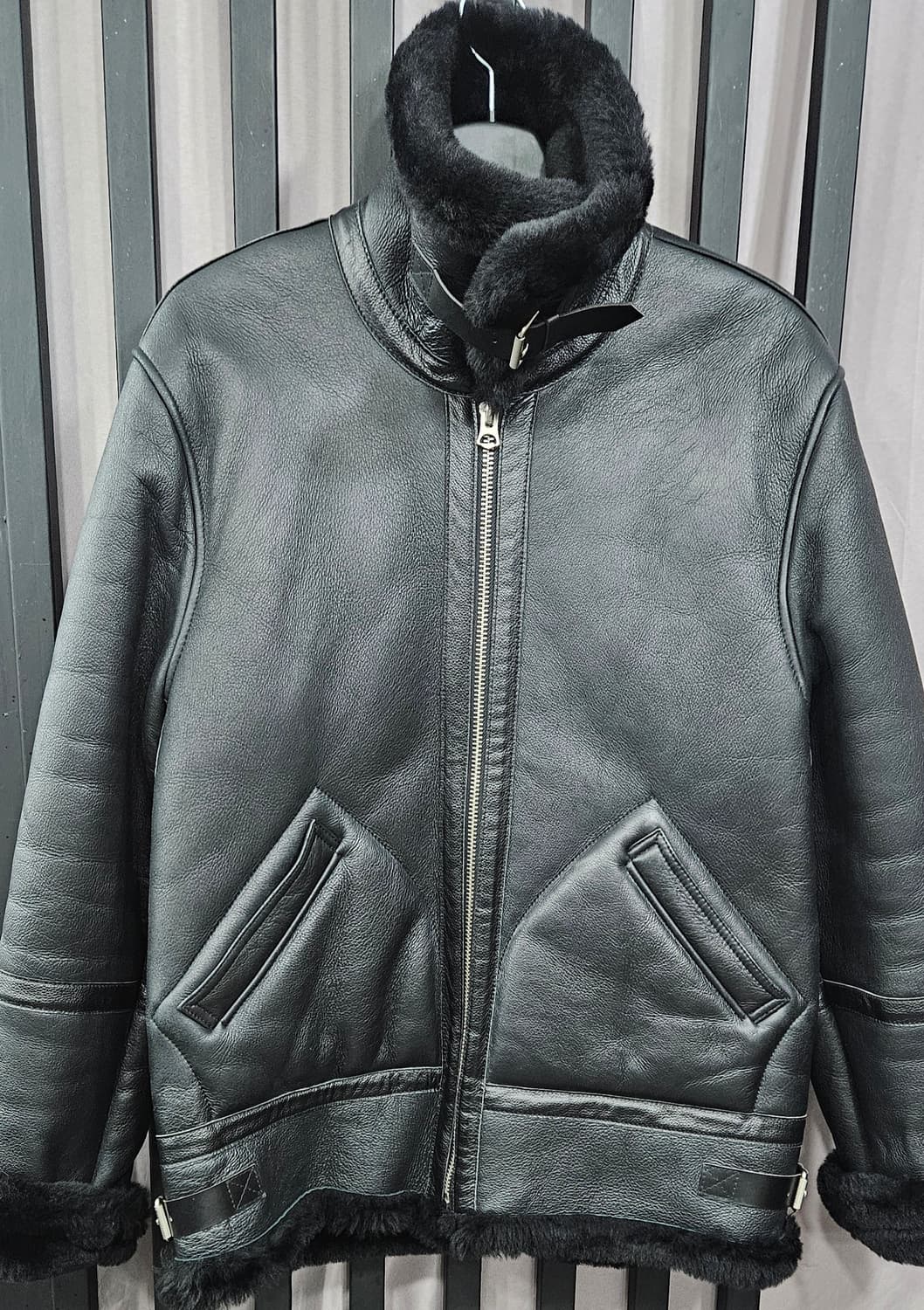 엑스톤즈(XTONZ) B-3 양가죽 무스탕 자켓 L 상품이미지2