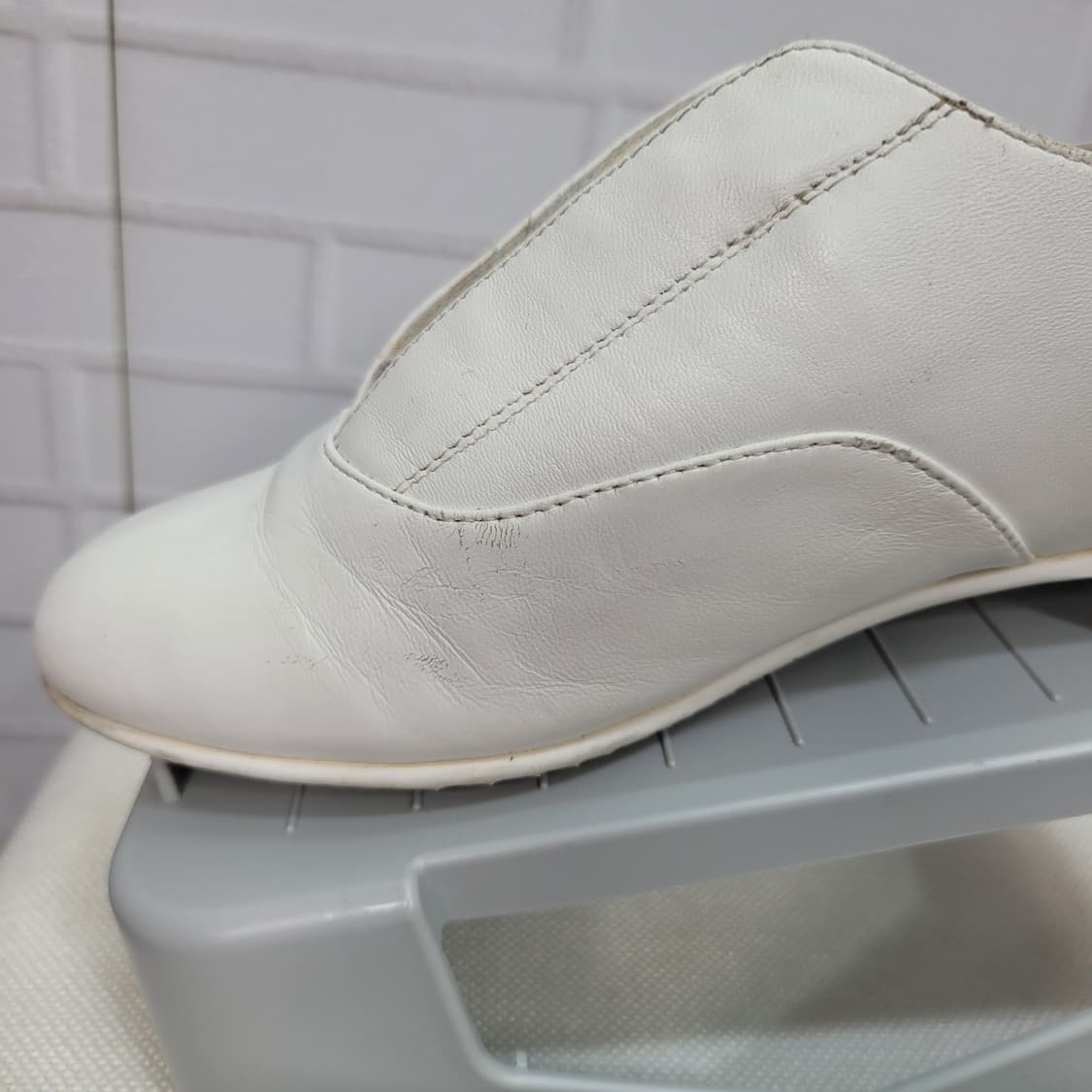 SUECOMMA BONNIE 슈콤마보니 화이트 스니커즈 로퍼 신발 235 상품이미지6