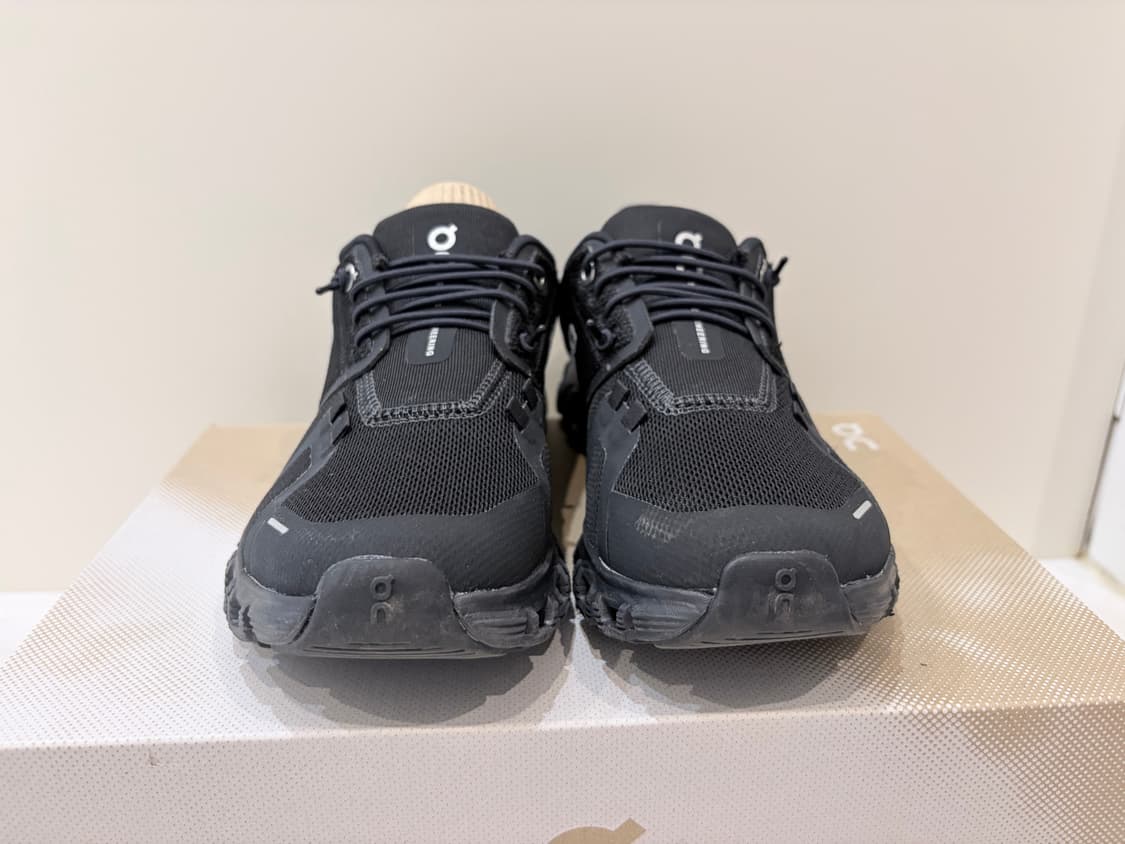 온러닝 러닝화 클라우드6 블랙 5.5사이즈  상품이미지2