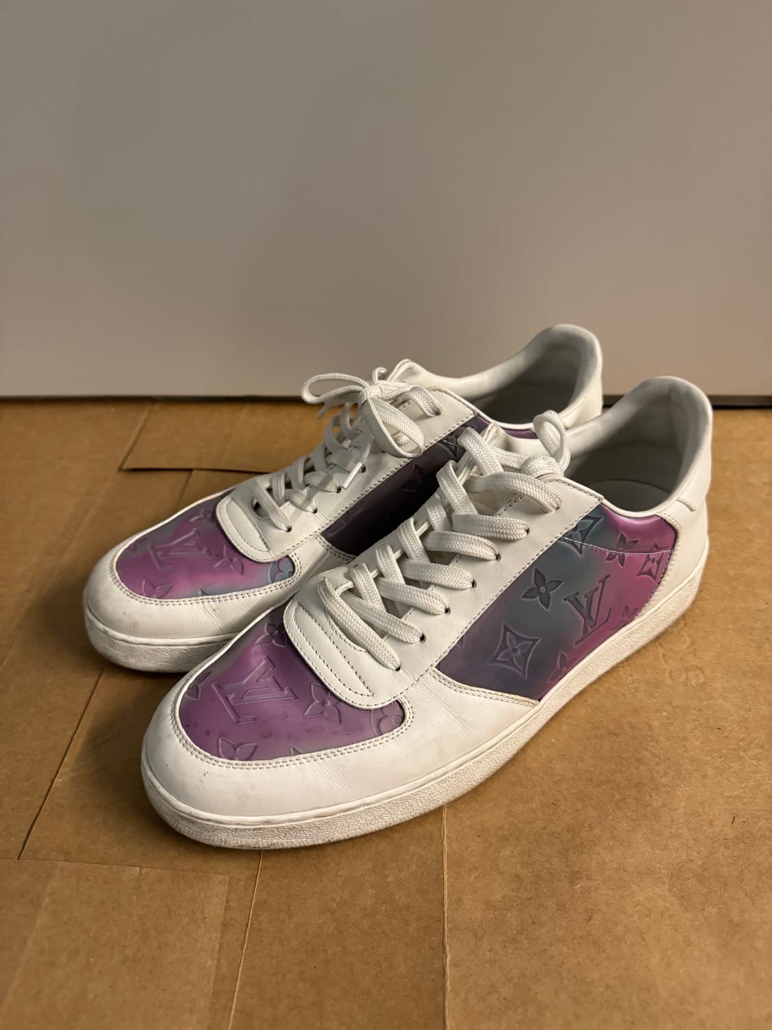 루이 비통 스니커즈 상품이미지1