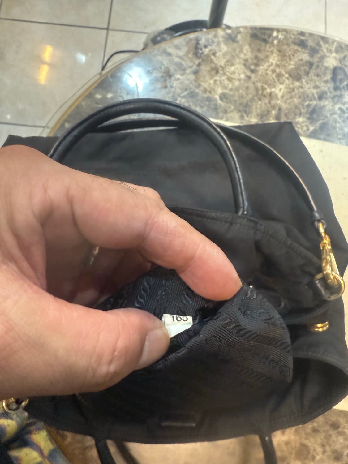 정품 프라다 나일론 2way백 팝니다 상품이미지9