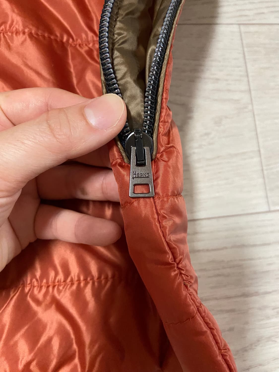 Herno 패딩 노트북 파우치 상품이미지5