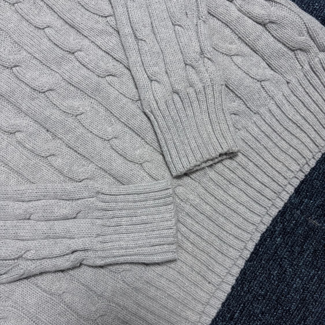 폴로 랄프로렌 브이넥 꽈배기 니트 상품이미지2