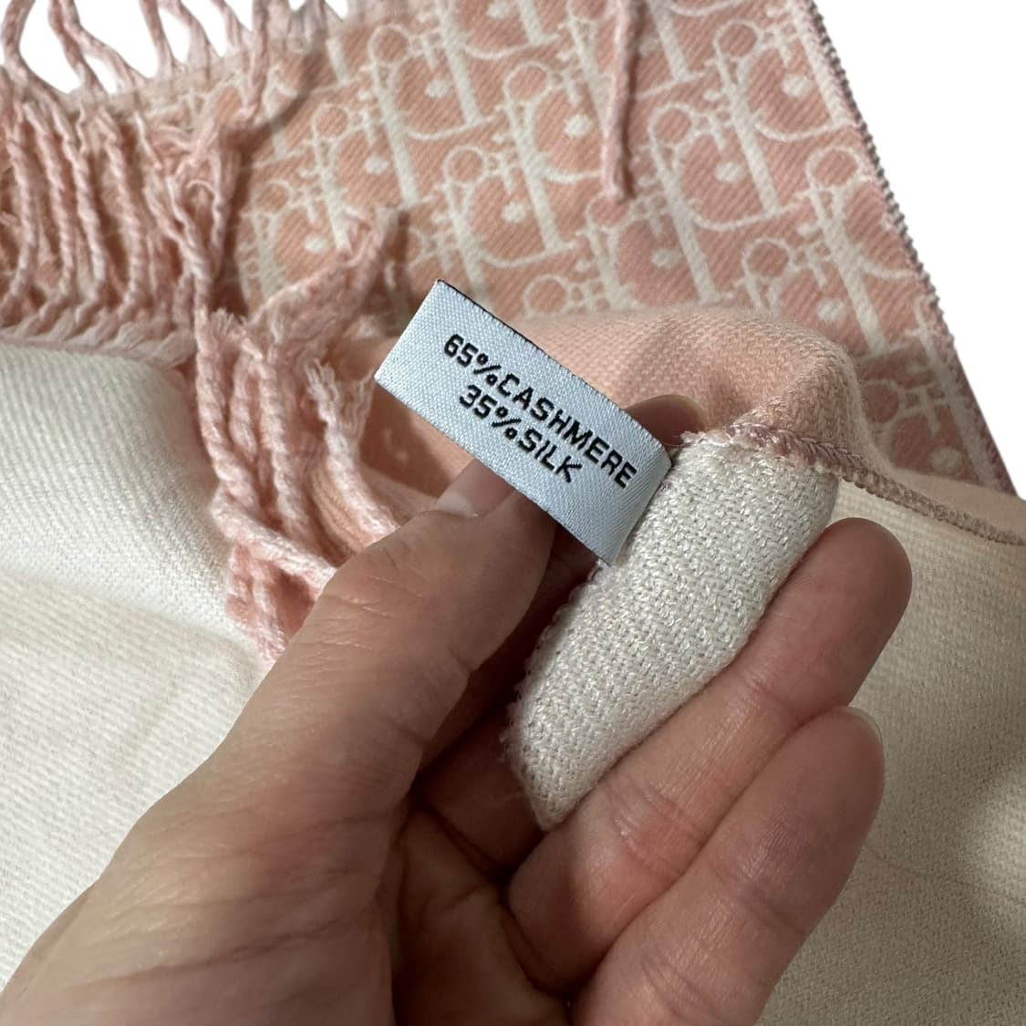 정품 디올 오블리크 캐시미어 딸기우유 머플러 상품이미지6