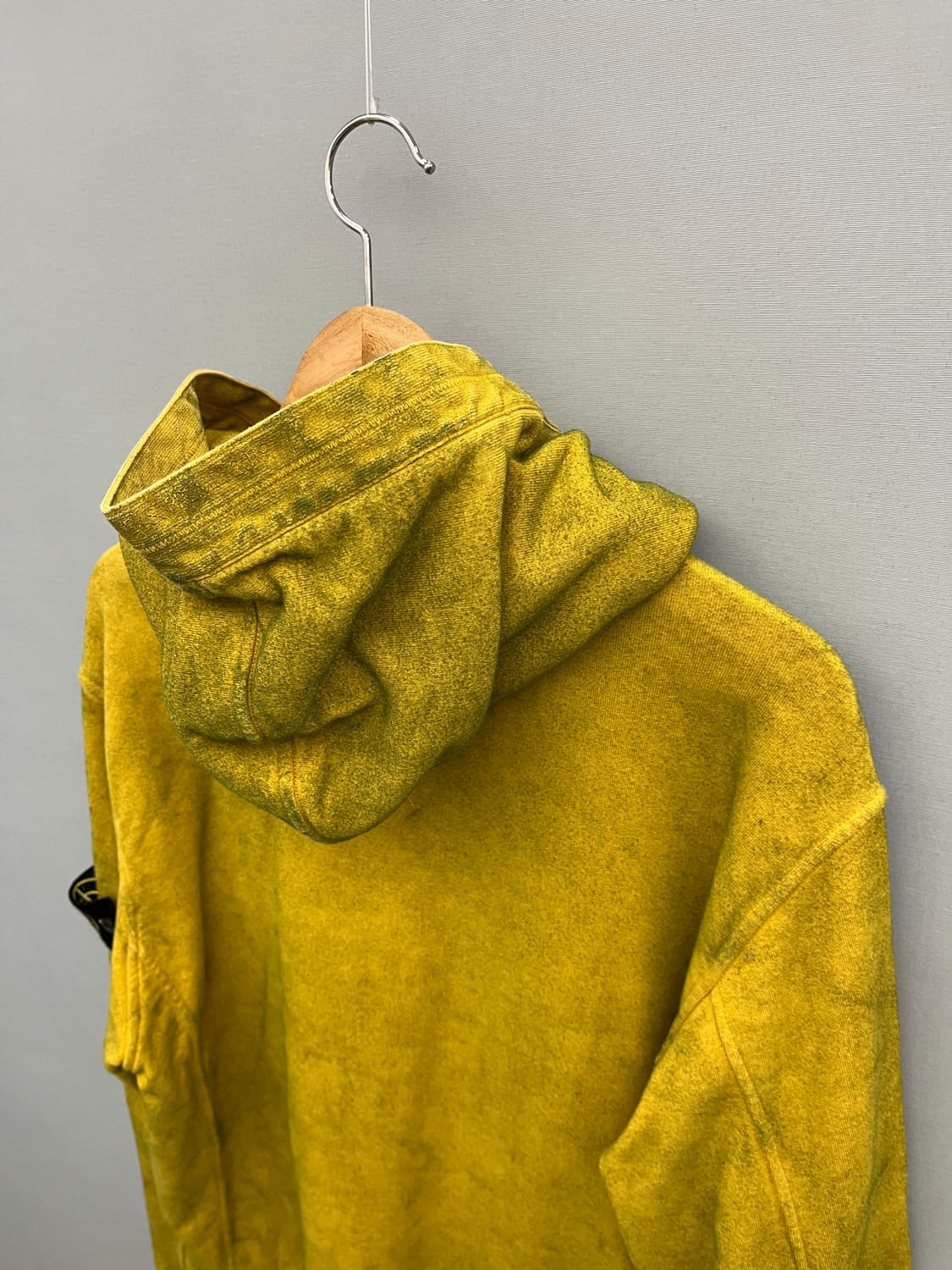 슈프림x스톤아일랜드 콜라보 후드 머스타드 상품이미지6