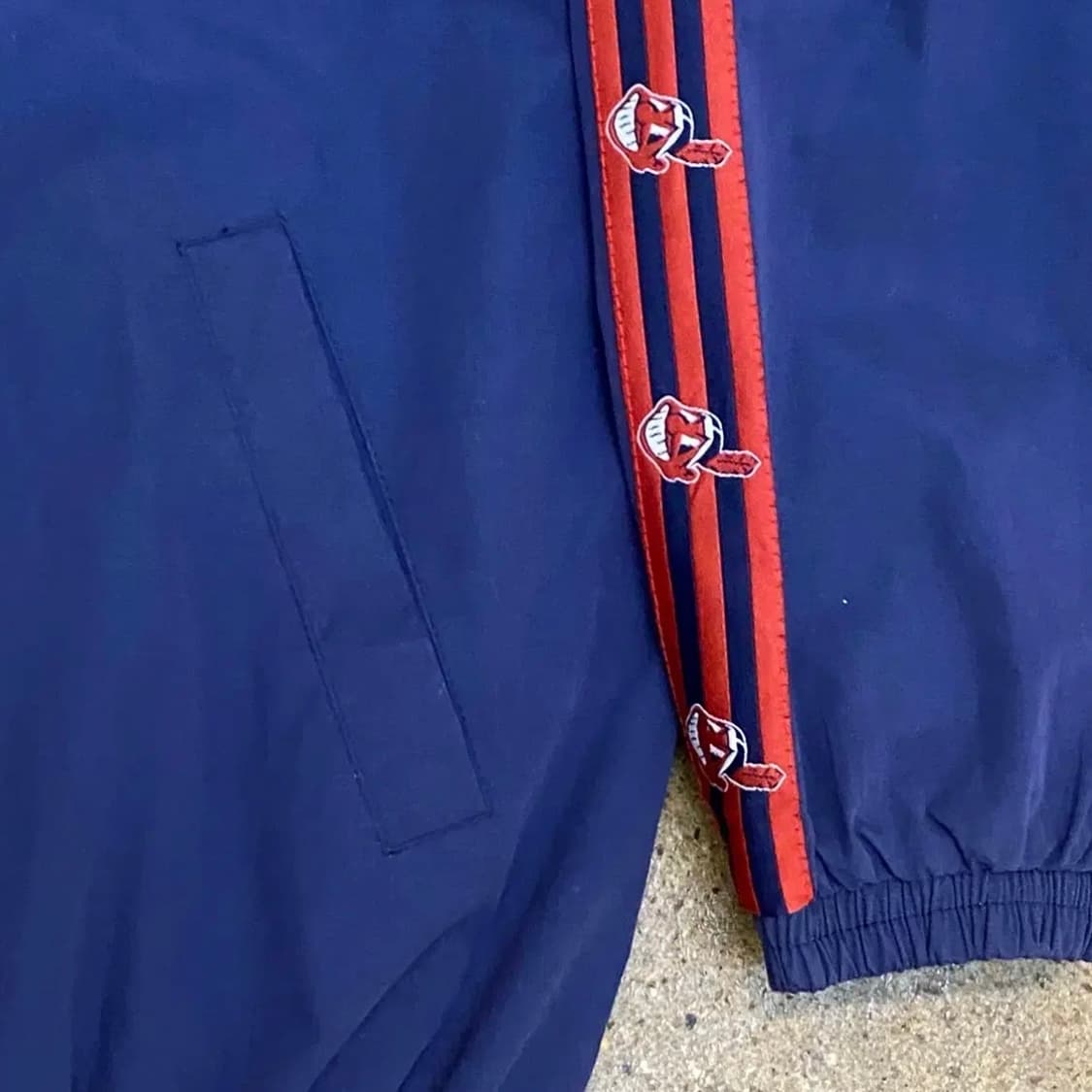 90s Made in Korea 빈티지 프로플레이어 클리브랜드 바람막이 상품이미지5