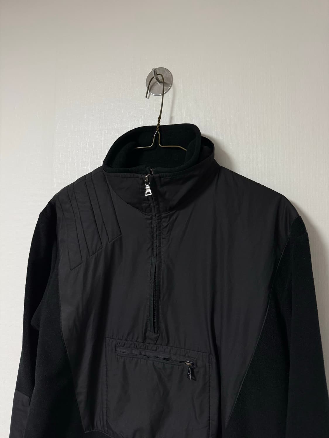 프라다 스포츠90s 더블 레이어드 칼라 플리스 나일론 반집업 상품이미지3