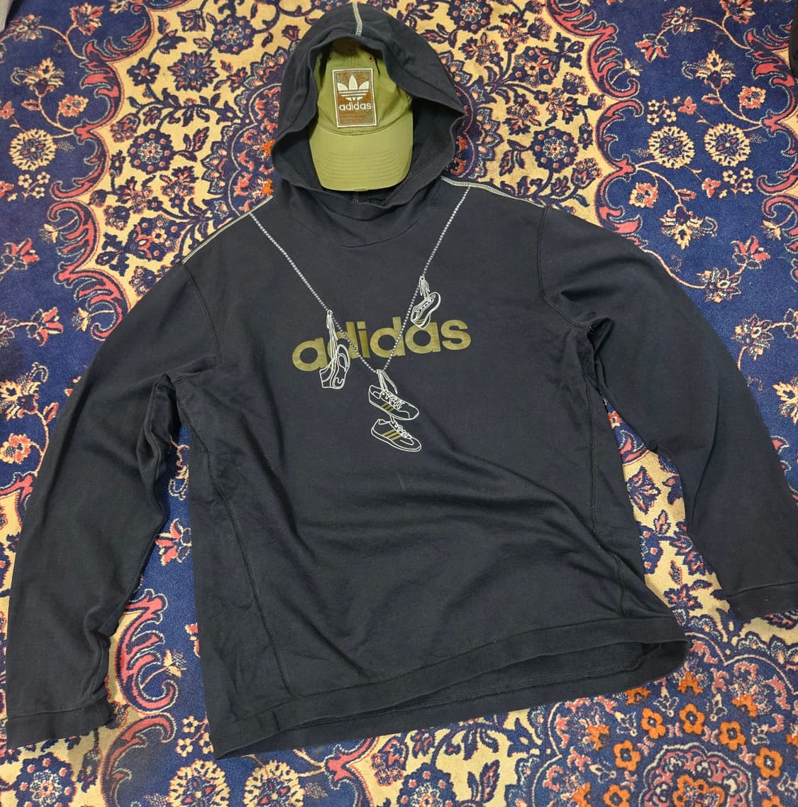 아디다스(Adidas) 올드스쿨 센터로고 코튼 후드 티셔츠 상품이미지1