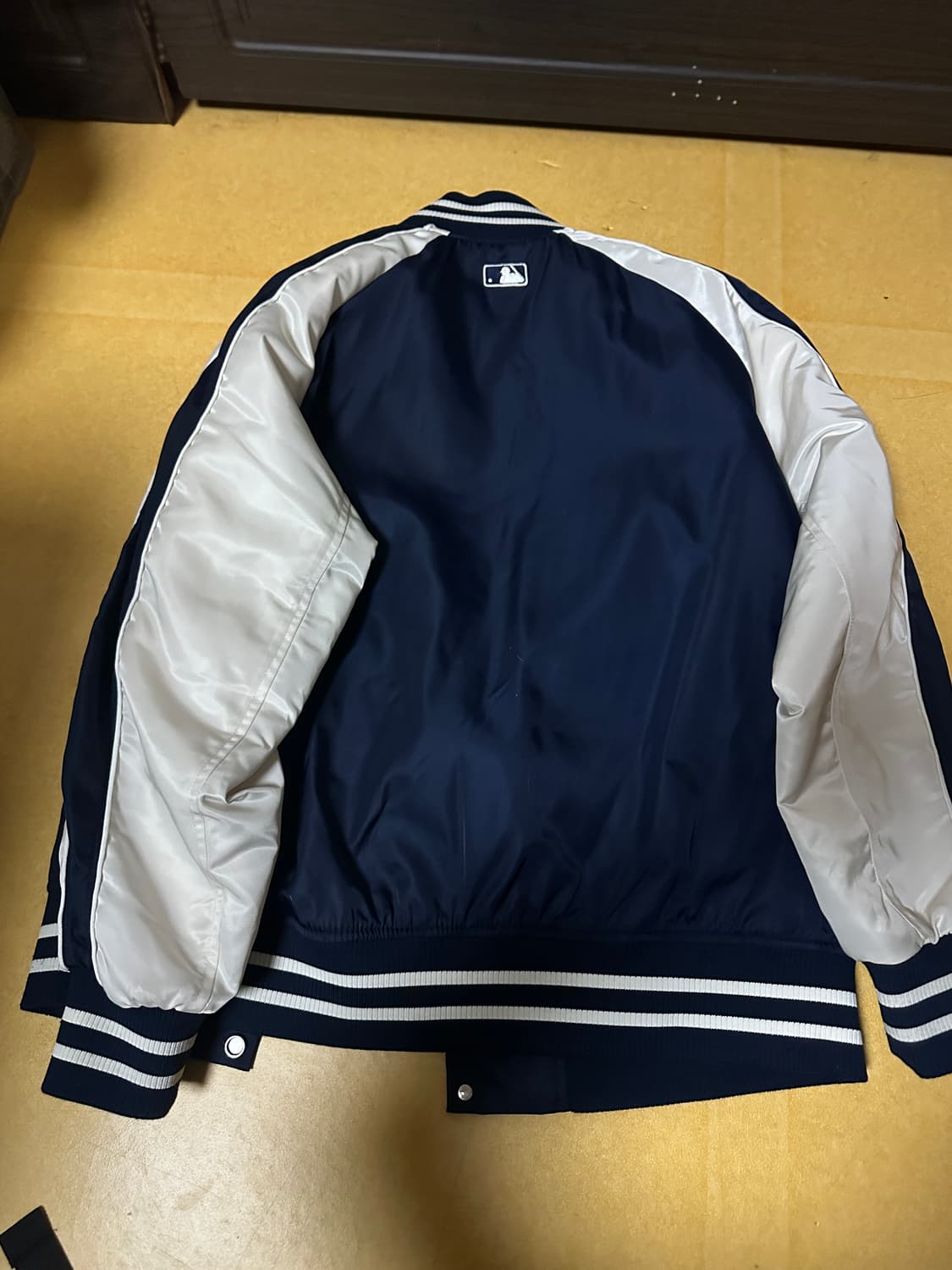 엠엘비 양키즈 바시티 자켓 상품이미지4