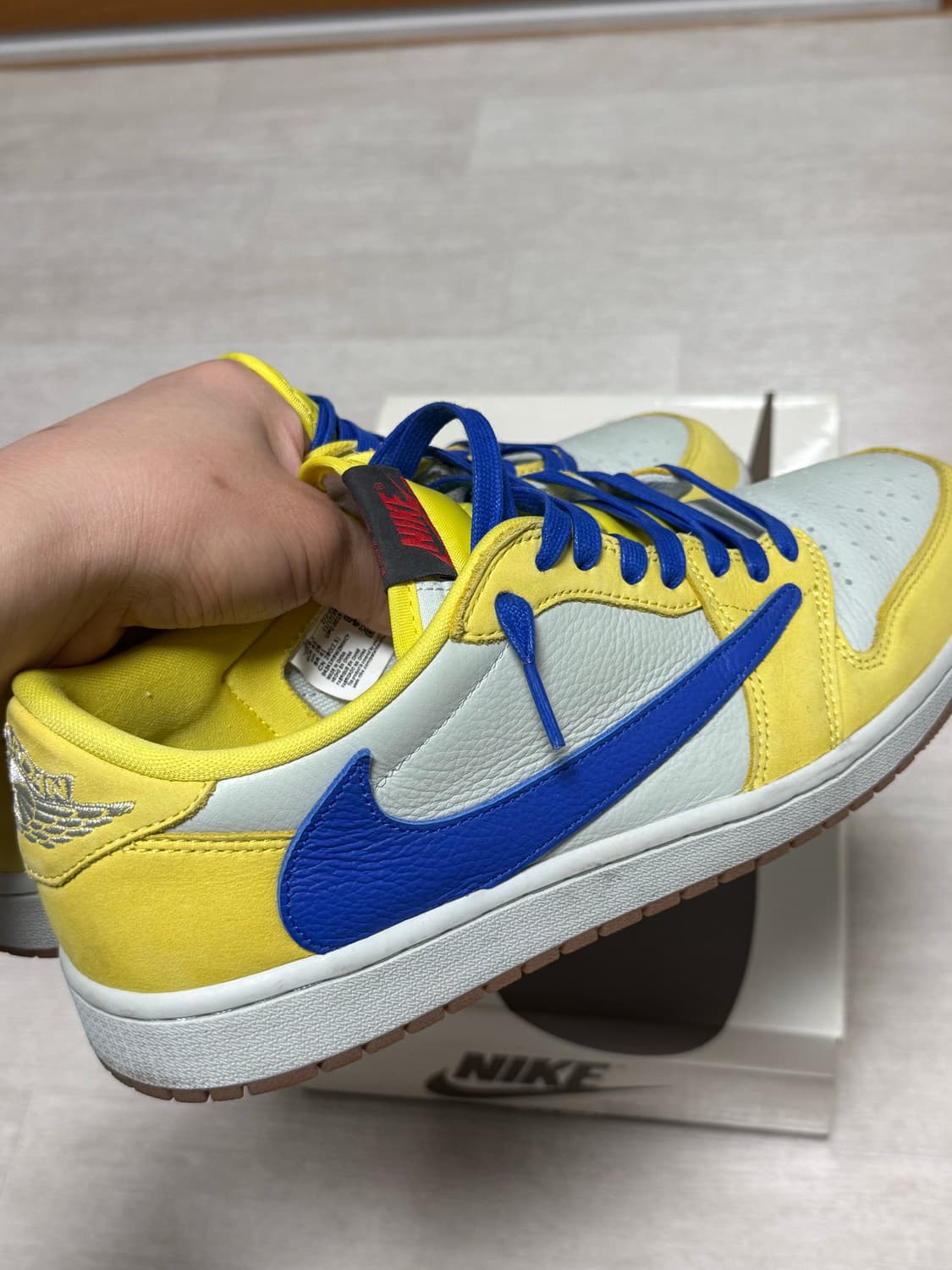 나이키 에어 조던1 로우 OG 카나리 280 상품이미지7