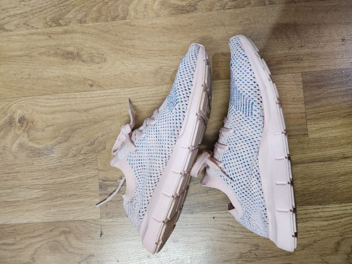 148) 아디다스 스위프트 런 프라임니트 런닝화 상품이미지4