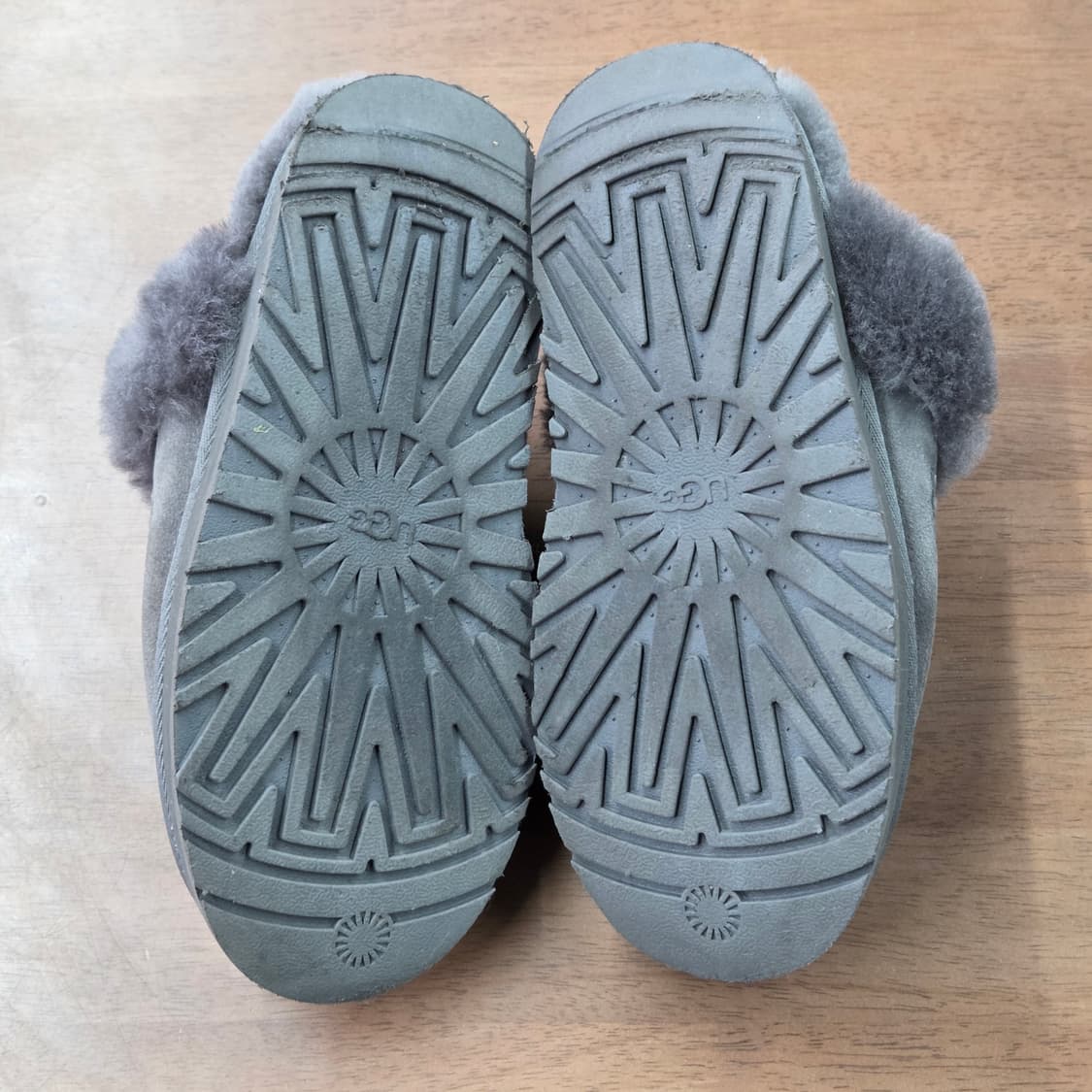 어그 디스케트 슬리퍼 230 상품이미지6