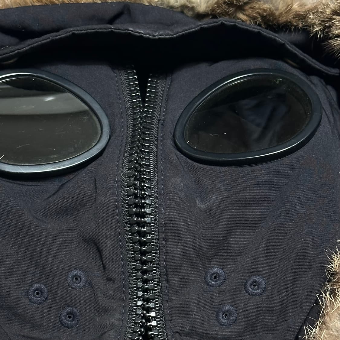 95 C.P. 컴퍼니 고글 노르지 블랙 덕다운 패딩 상품이미지9