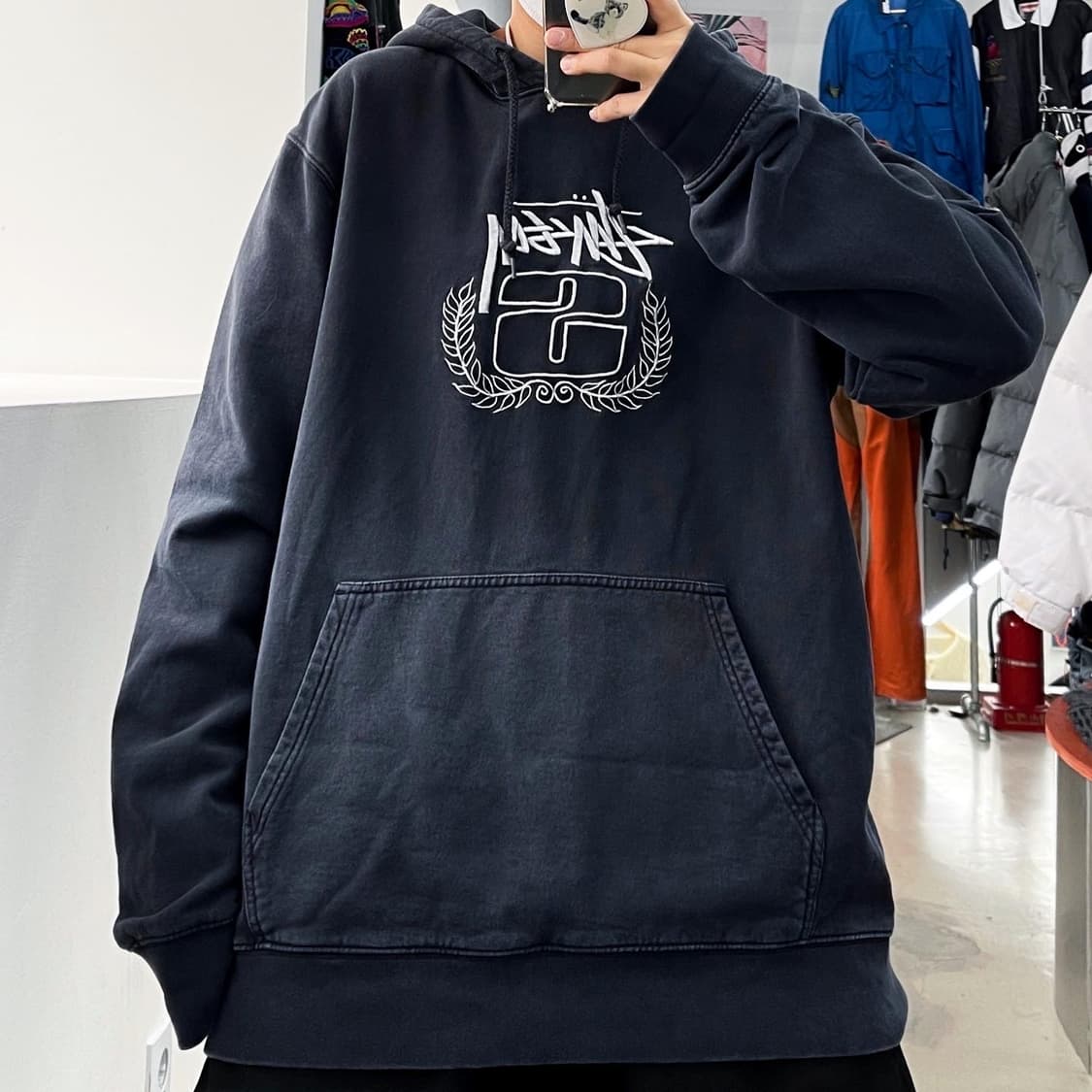 스투시 피그먼트 다잉 앰블럼 앱 헤비 스웻 후드티 상품이미지1