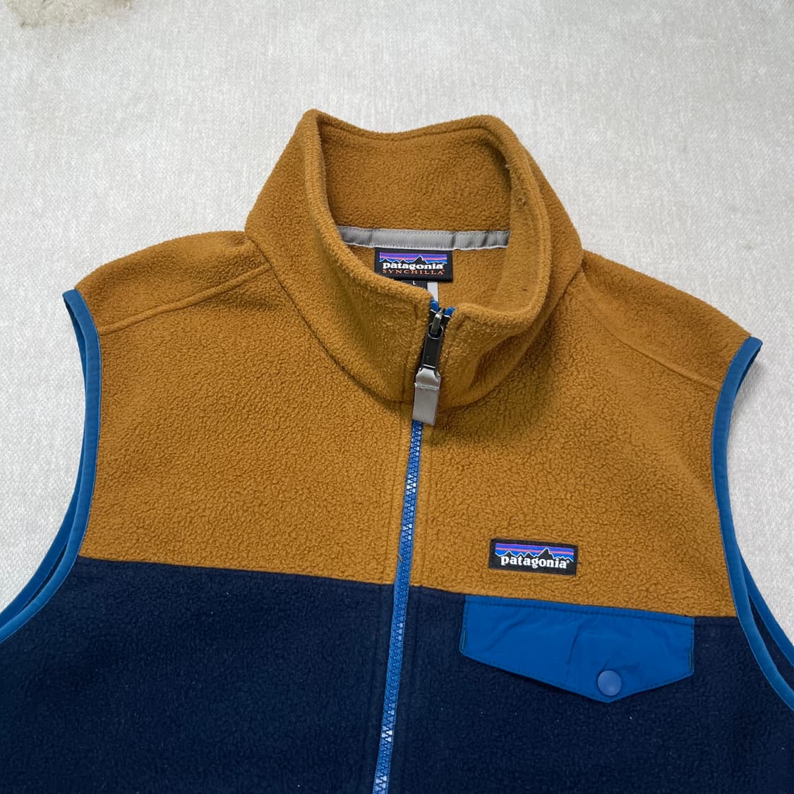 100 파타고니아 신칠라 플리스 조끼 상품이미지2