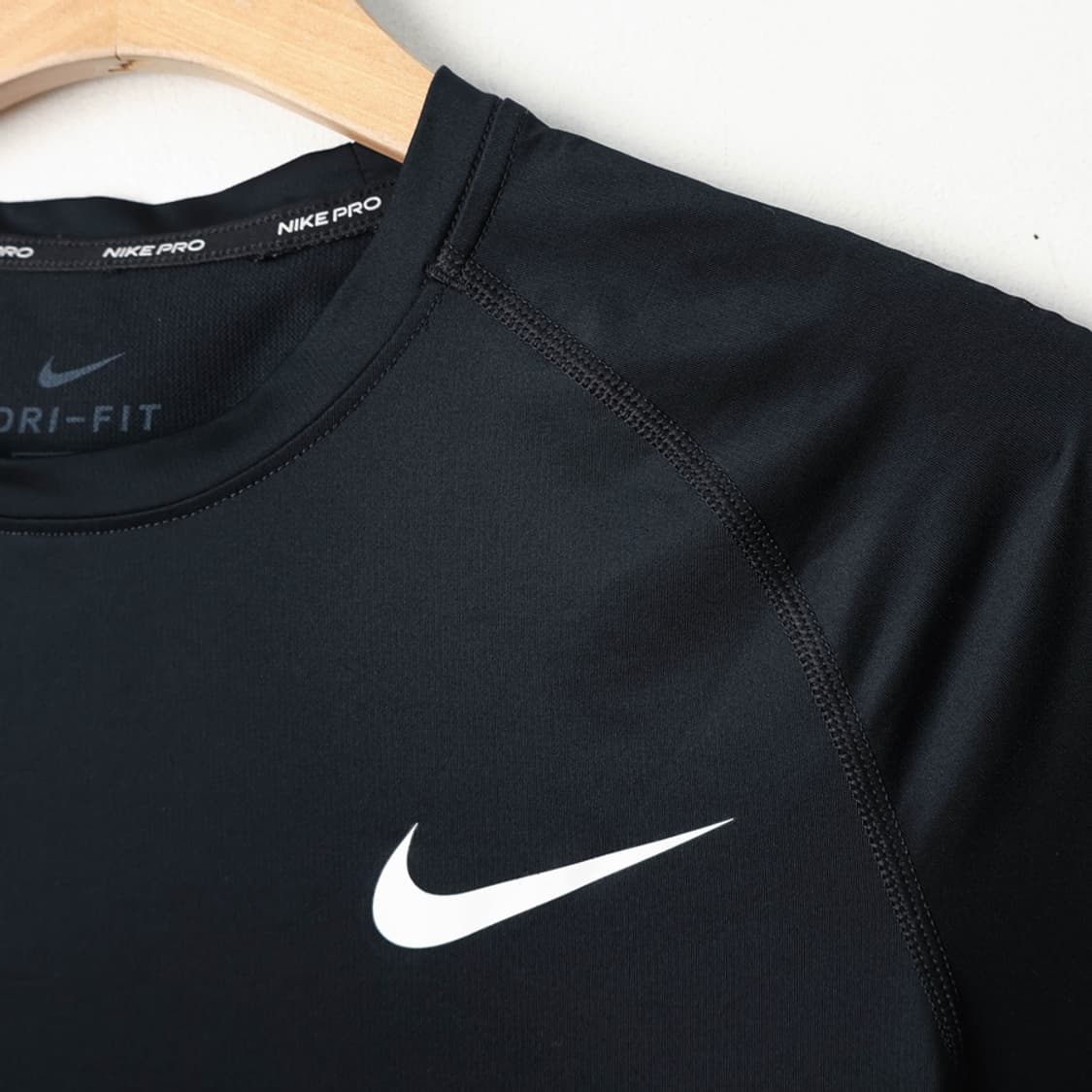 100/나이키 프로 숏슬리브 탑 상품이미지3