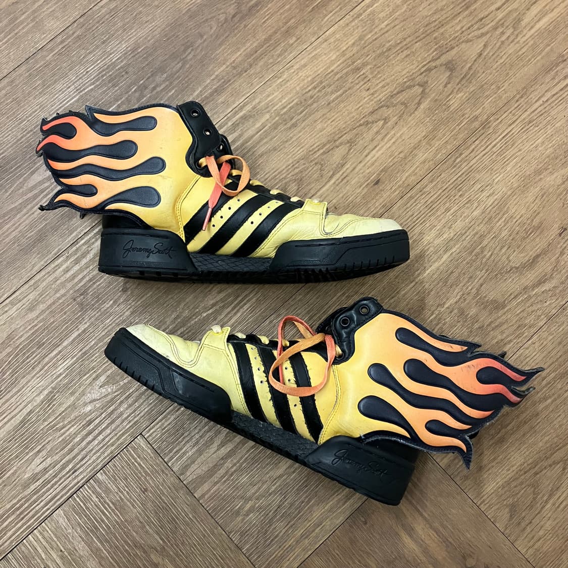 N11 아디다스 제레미스캇 플레임 하이탑 상품이미지4