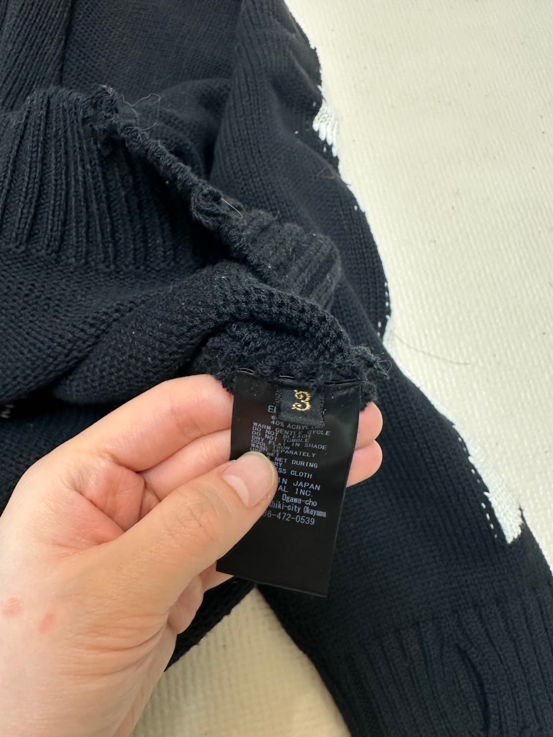 캐피탈 본 니트 블랙 상품이미지5