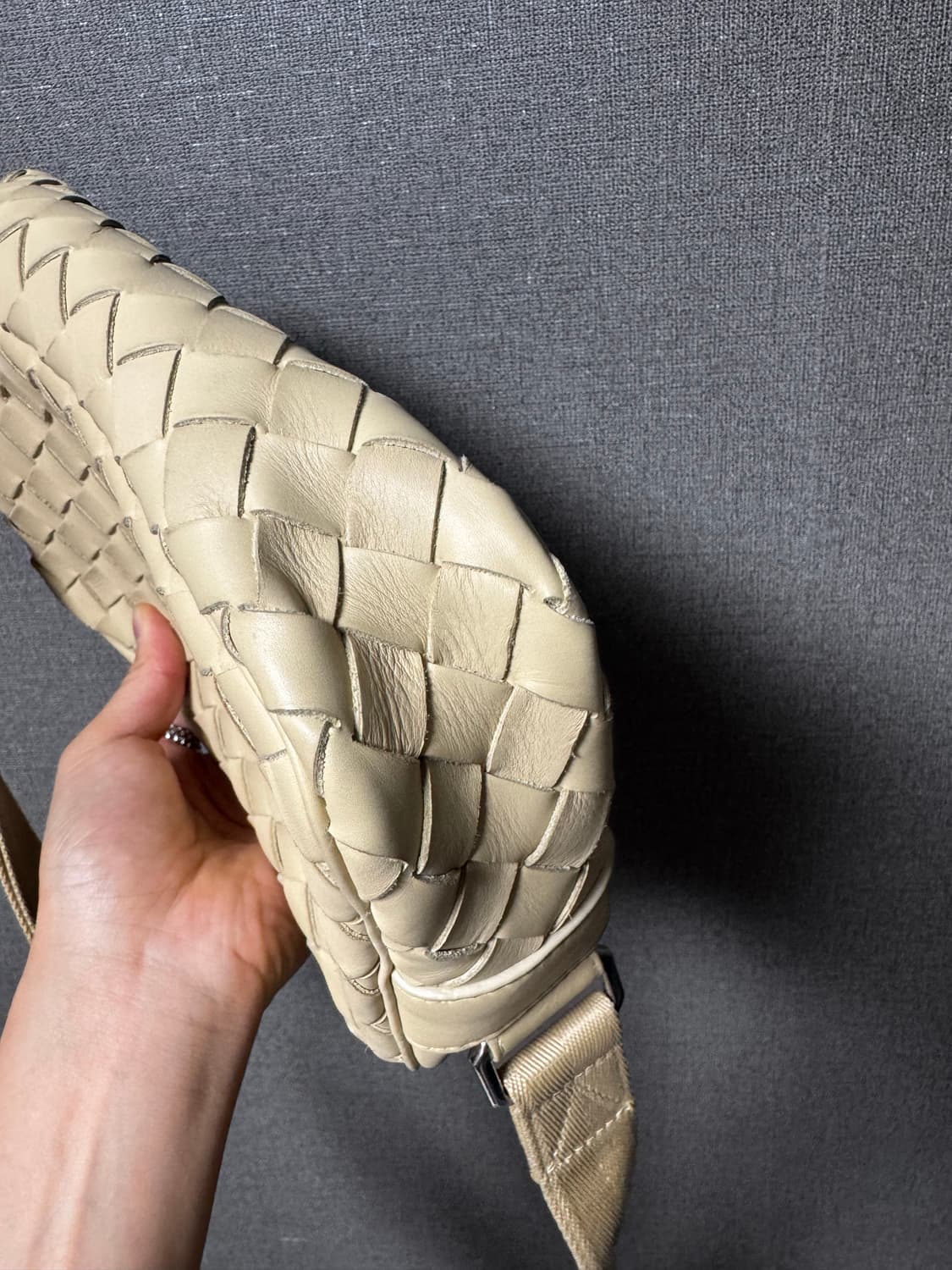 보테가베네타 인트레치아토 스몰 카메라백  상품이미지3