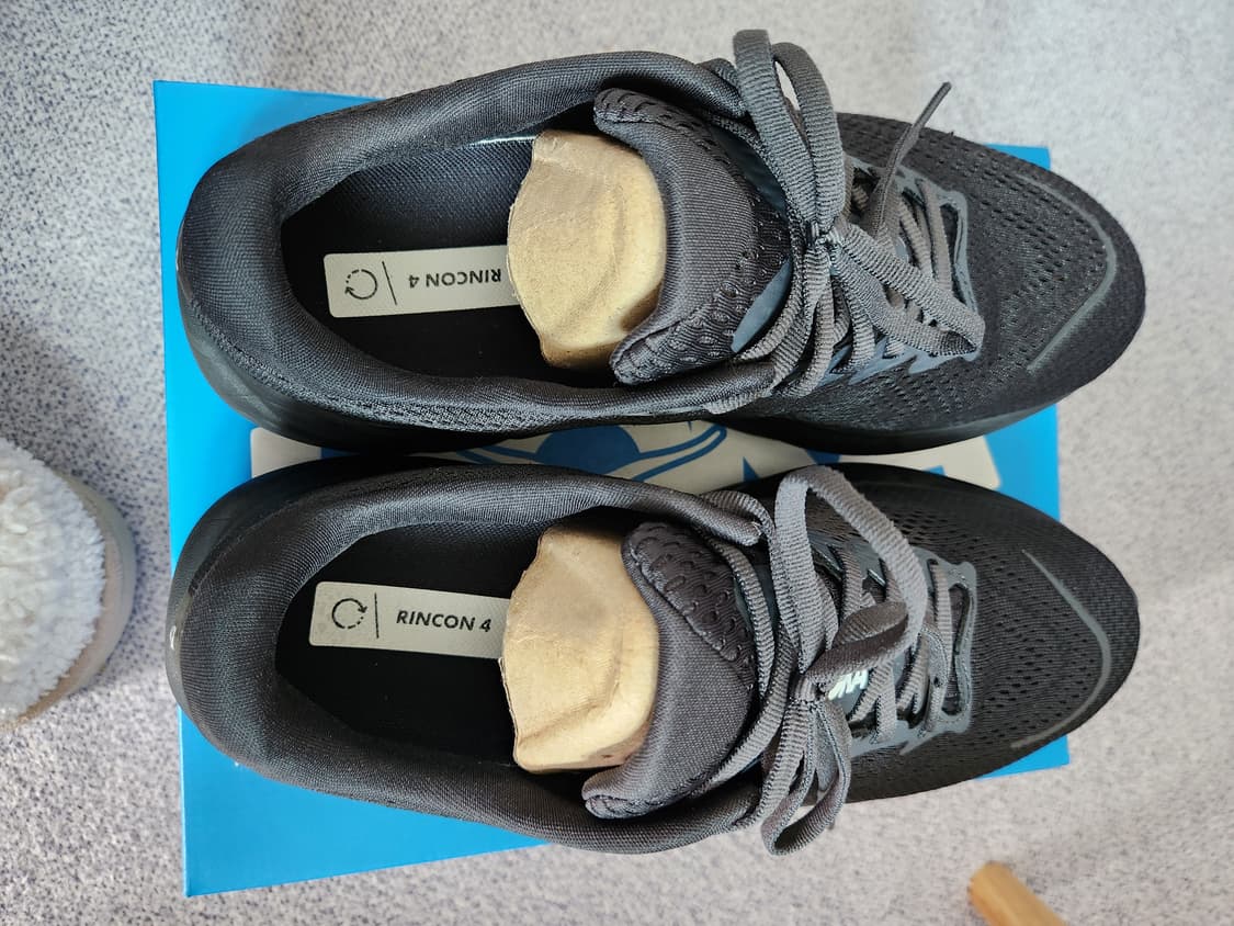 호카 링컨4 러닝화 블랙 270사이즈 팝니다. 상품이미지5
