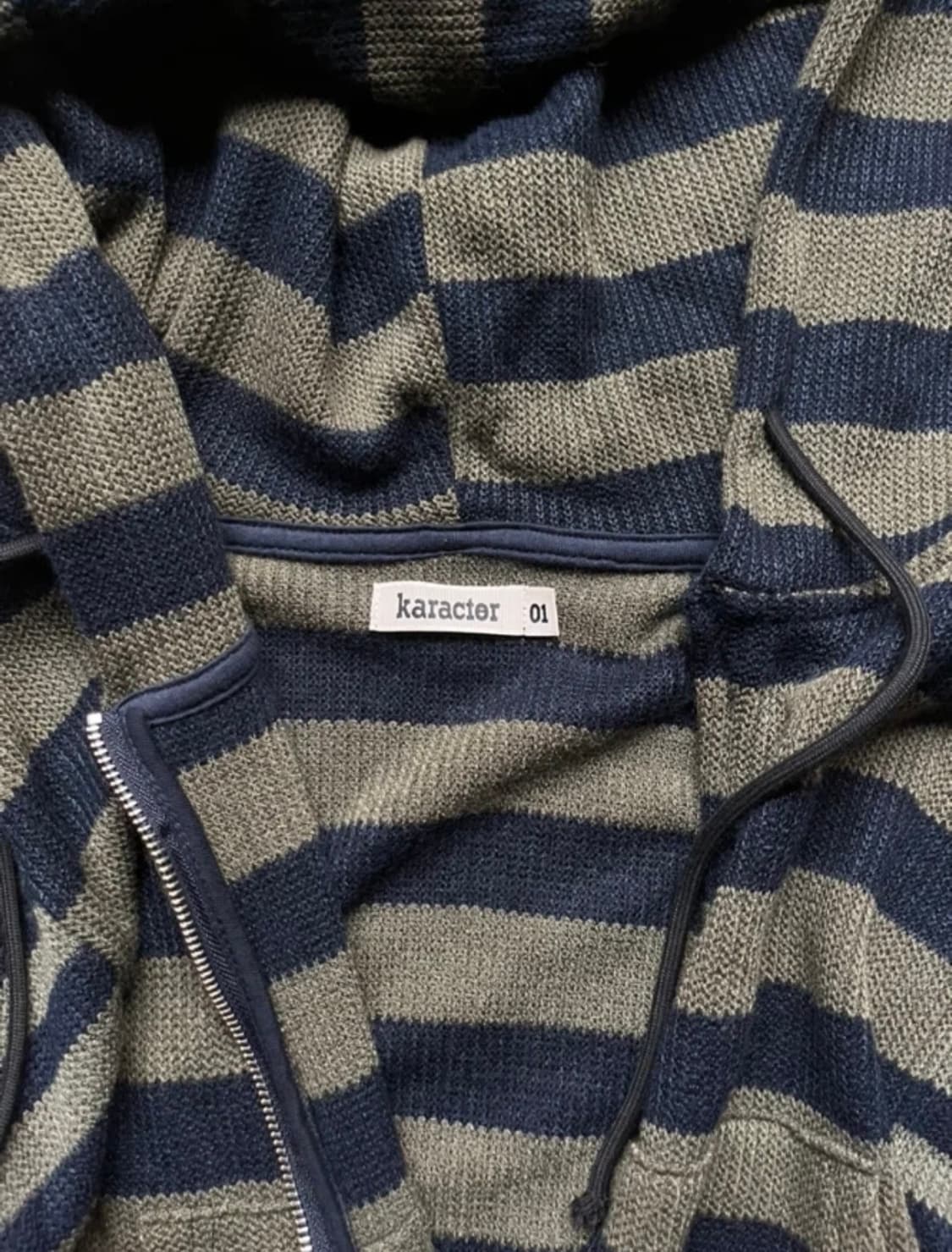 카락터 스트라이프 니트 후드 집업 상품이미지4
