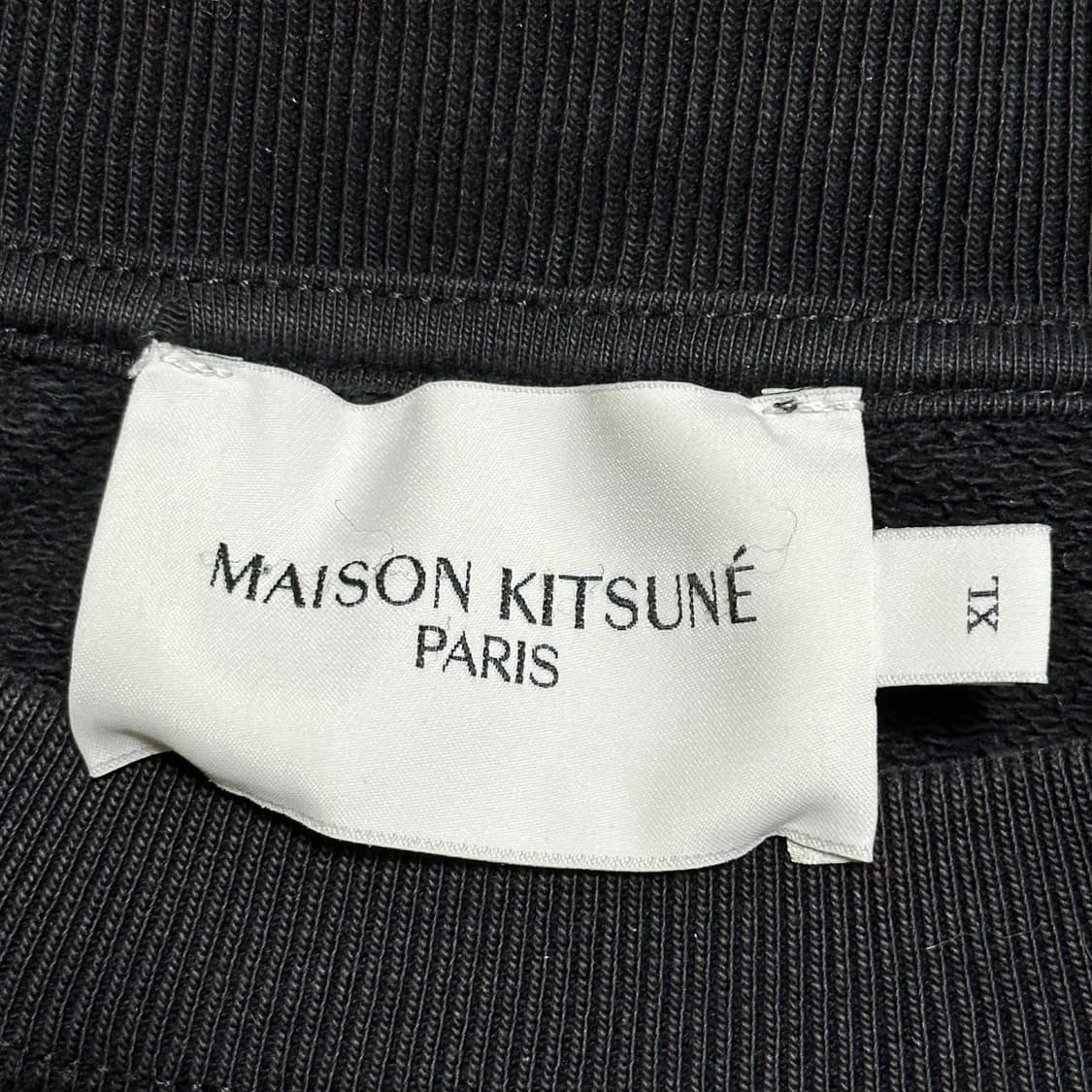 XL 메종키츠네 더블 모노크롬 폭스헤드패치 맨투맨 상품이미지3