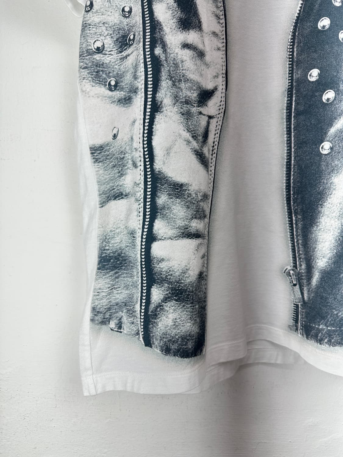 Blackbarrett Trompe L'oeil Studded V-Nec 상품이미지4