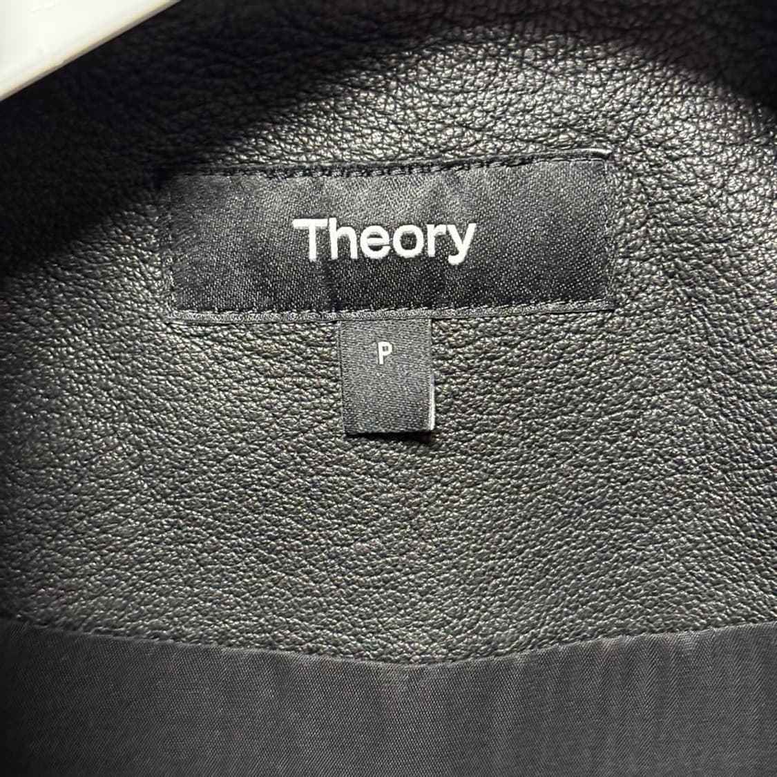 P) 띠어리 크롭 봄버 레더 자켓 상품이미지4